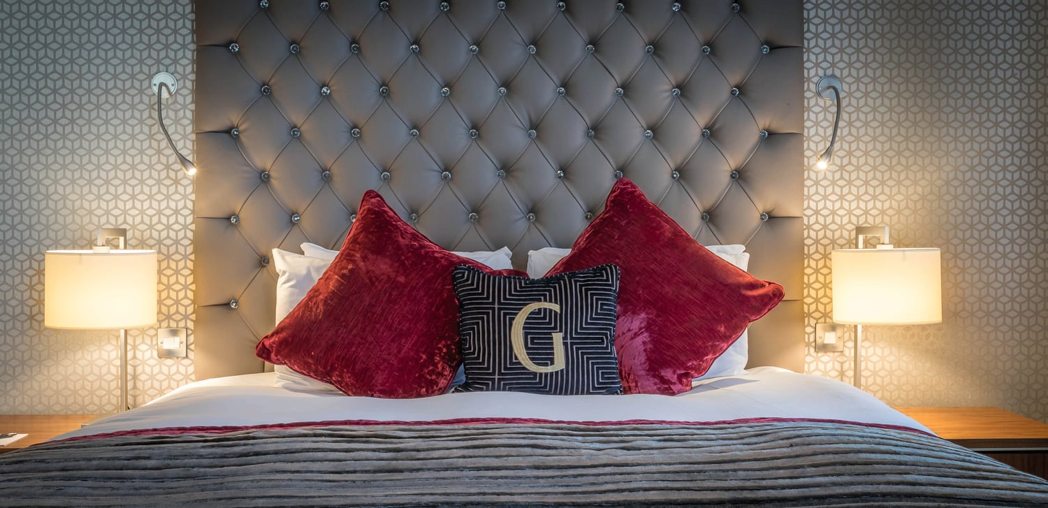 Double Deluxe Queen Bed