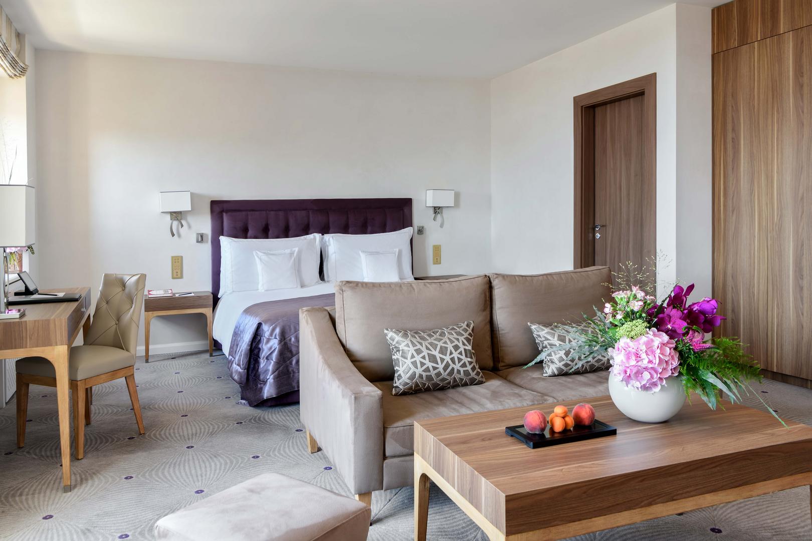 Double Deluxe Lake View