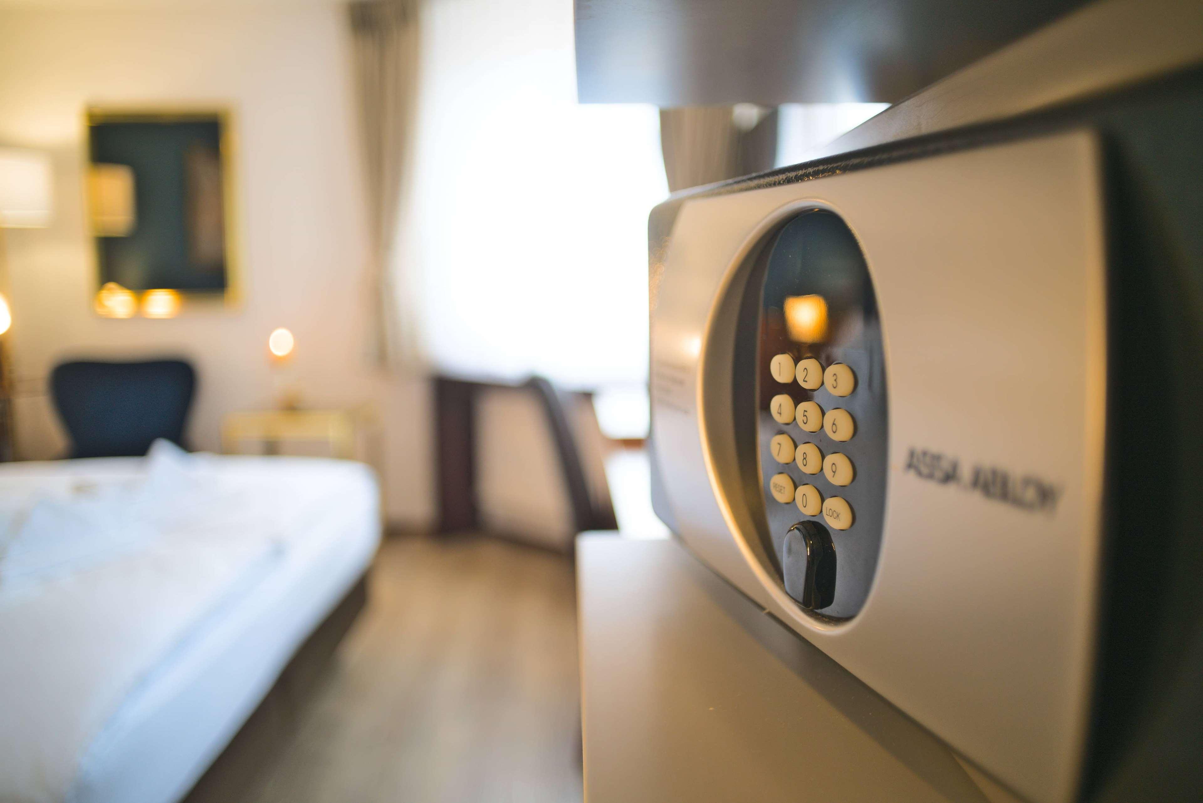 Double Superior King Bed