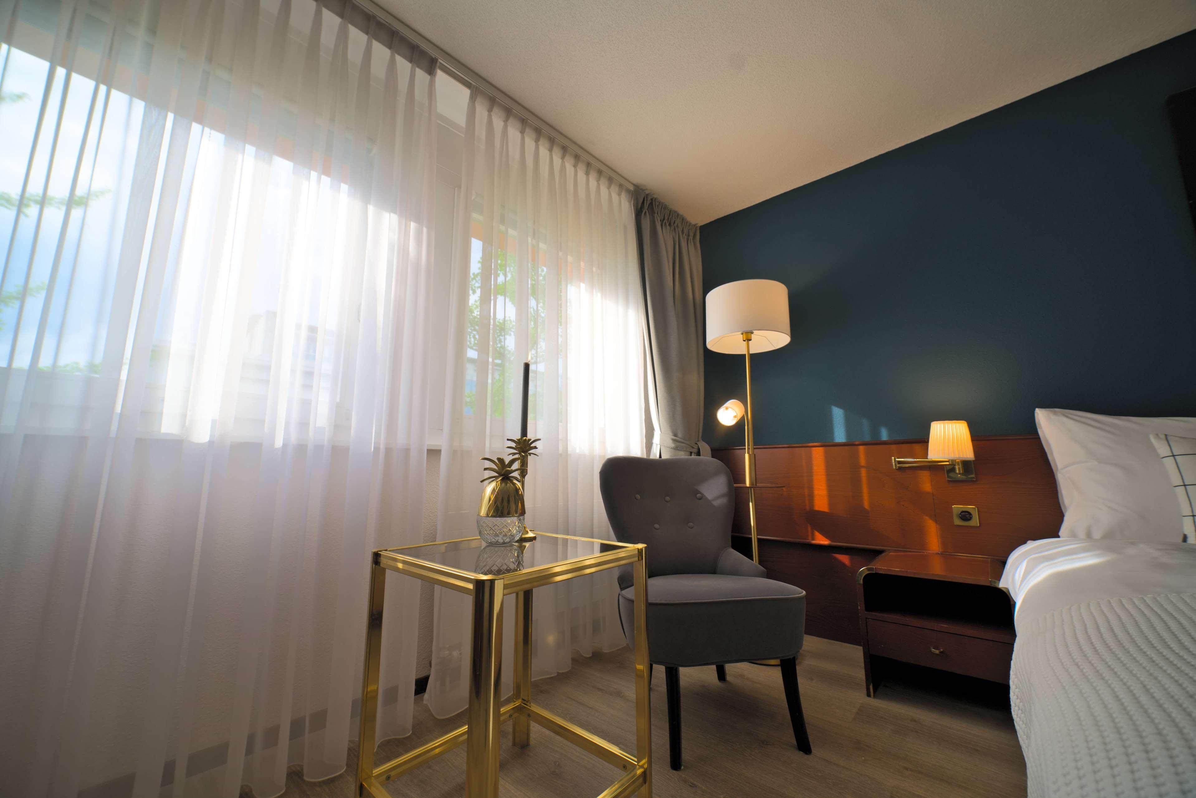 Double Superior King Bed