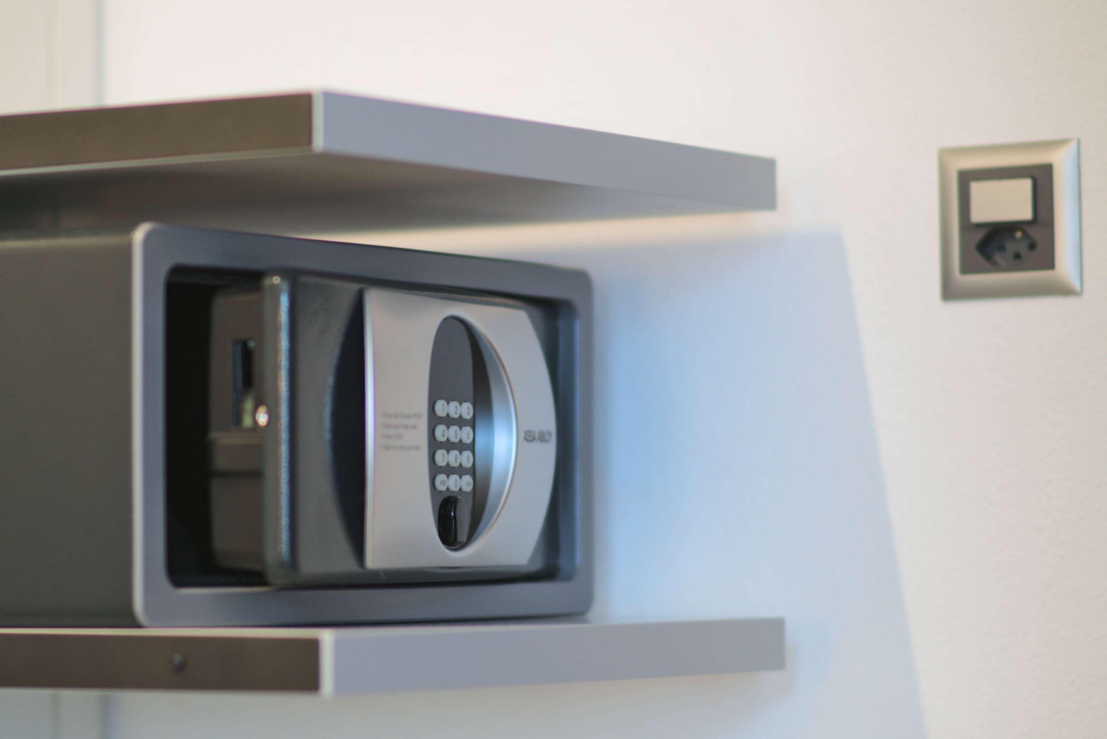 Suite Queen Size Bed