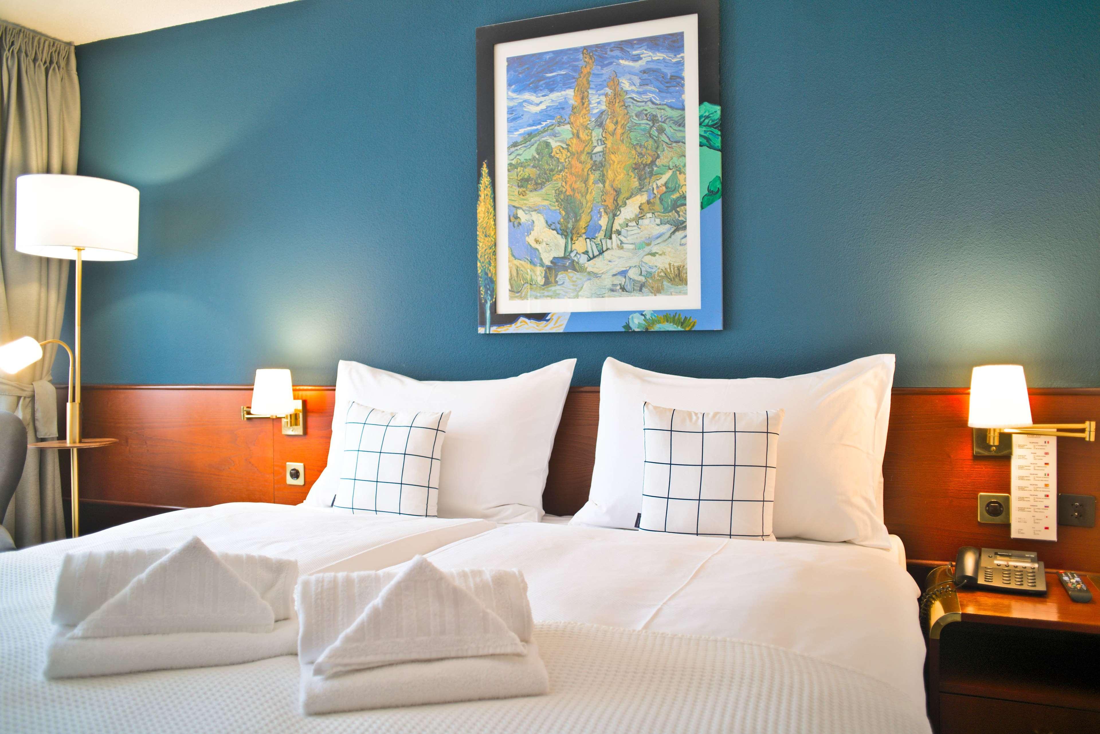 Double Superior King Bed