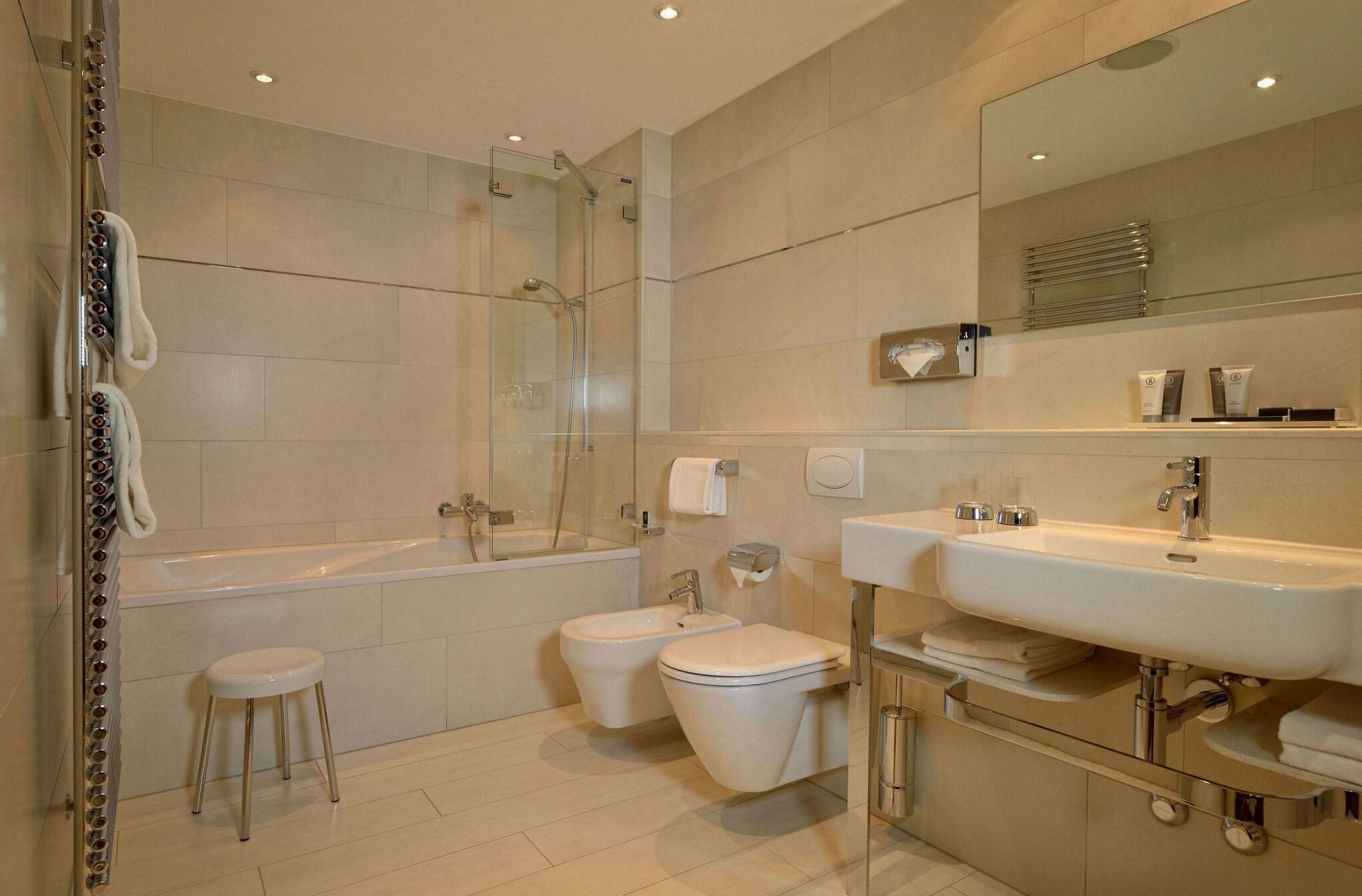 Suite with Double Bed