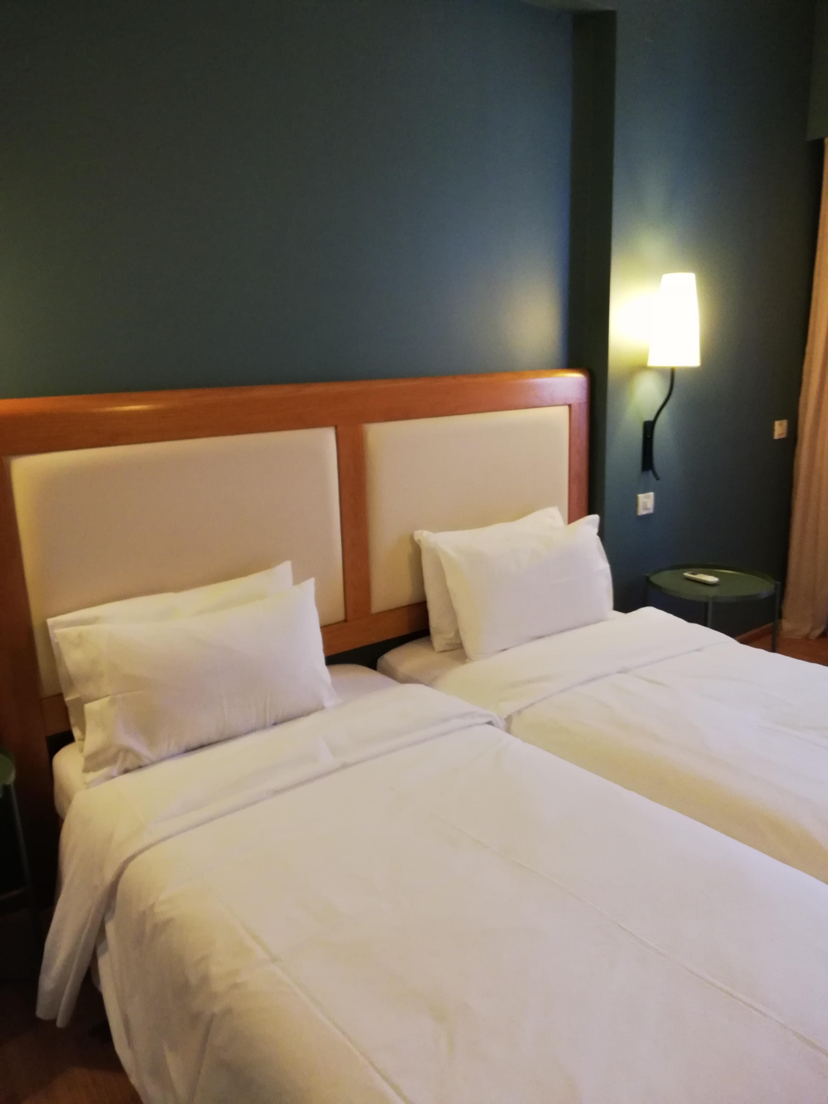 Double or Twin Standard