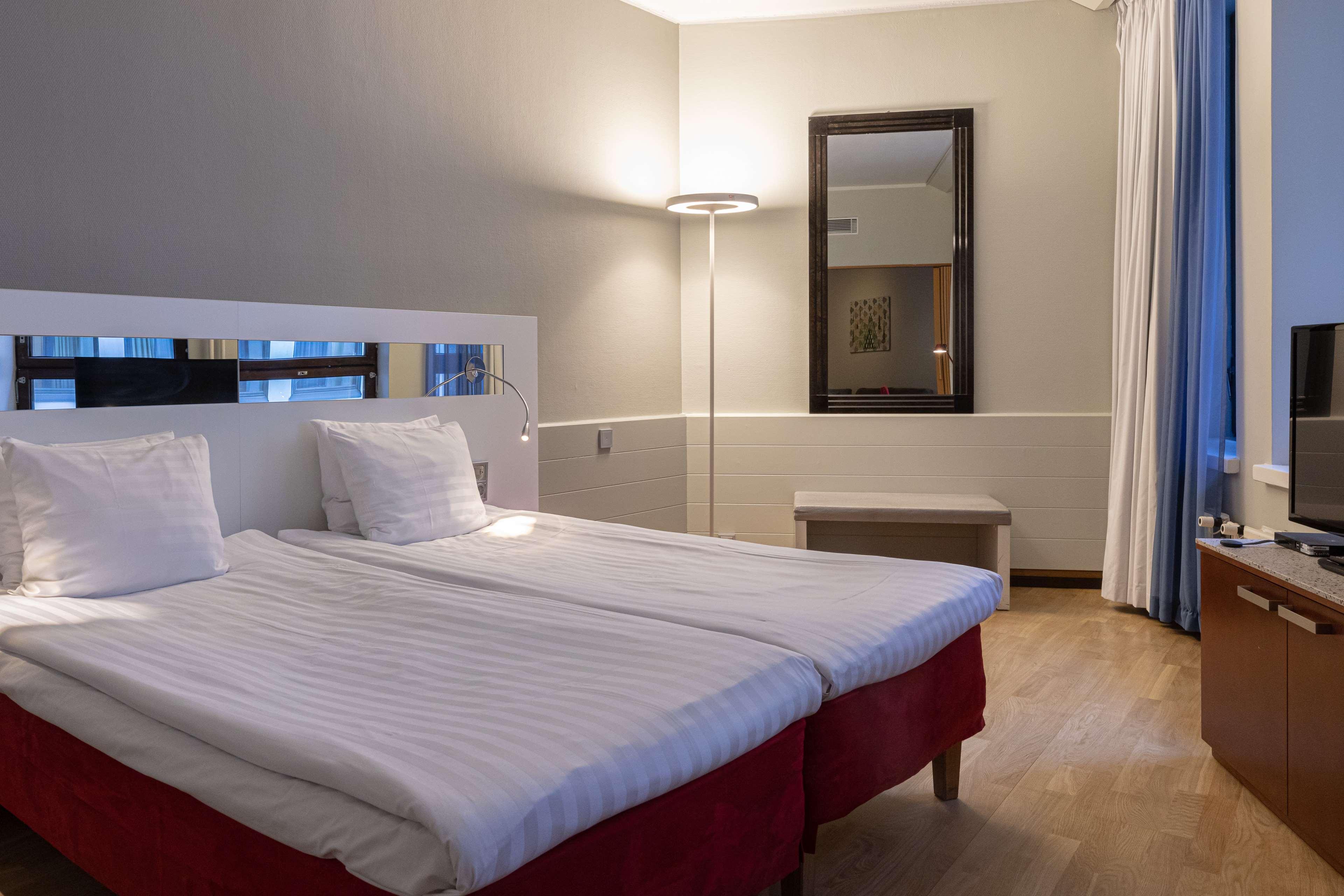 Family Room Superior