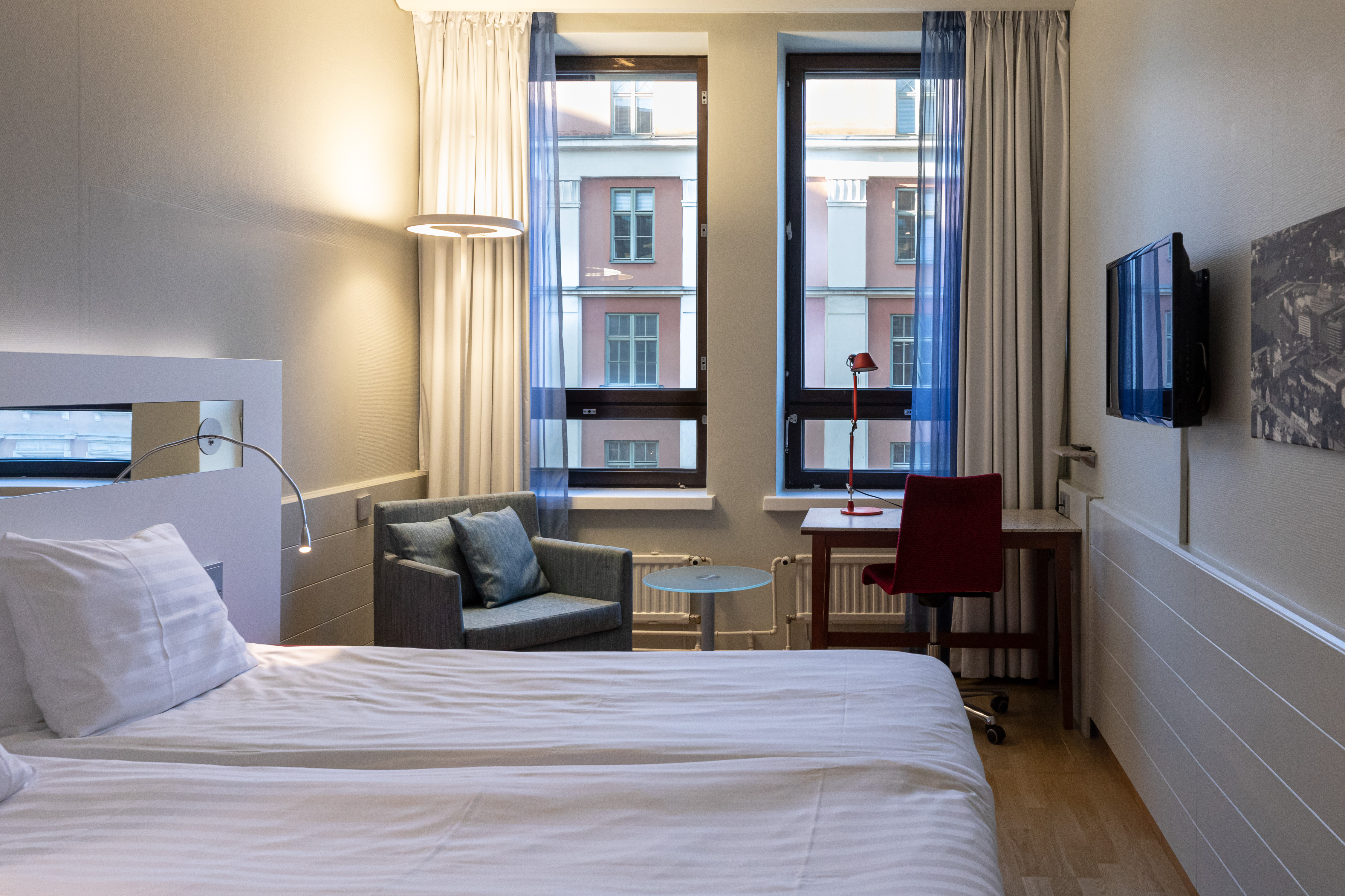 Double King Size Bed