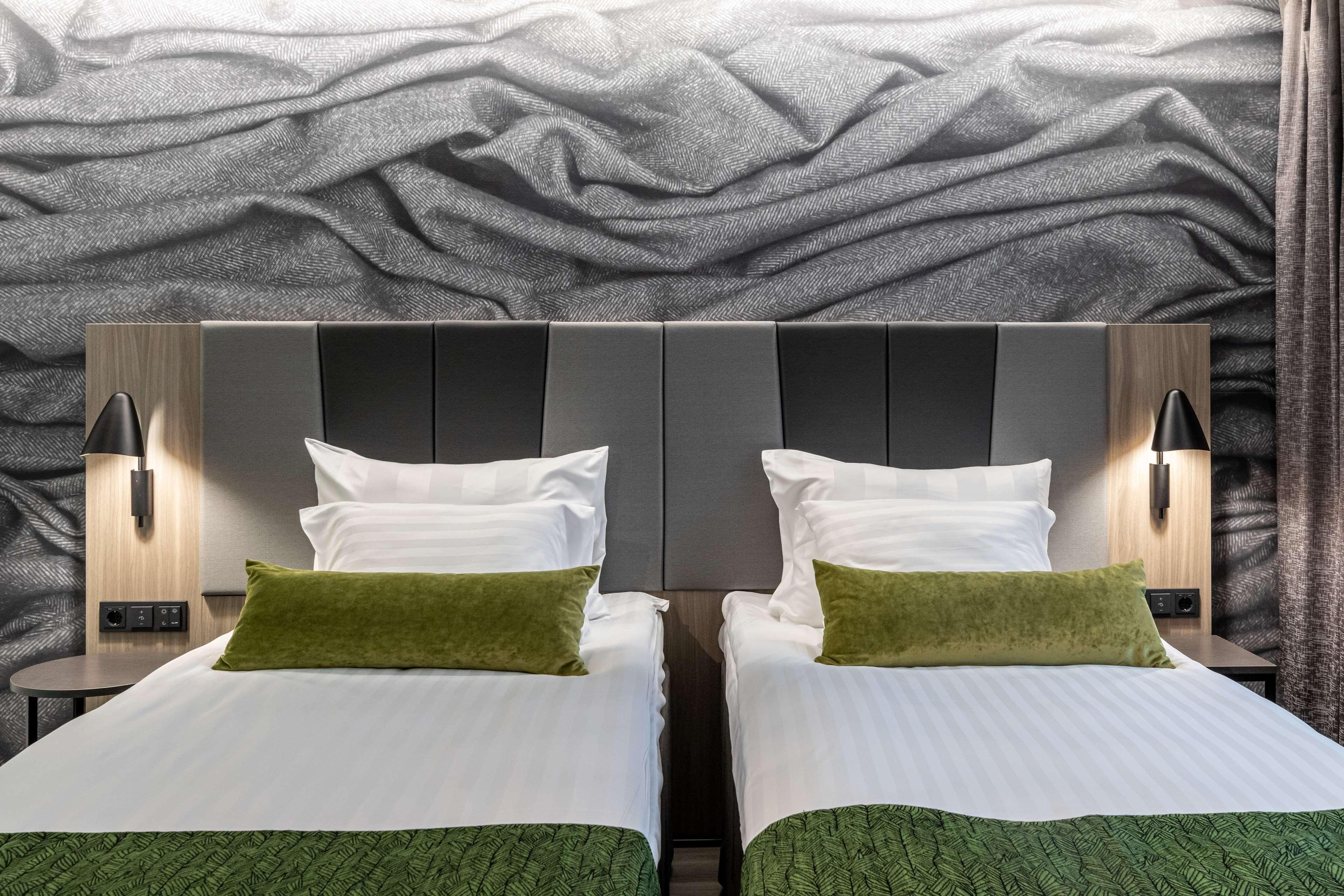 Family Room Superior