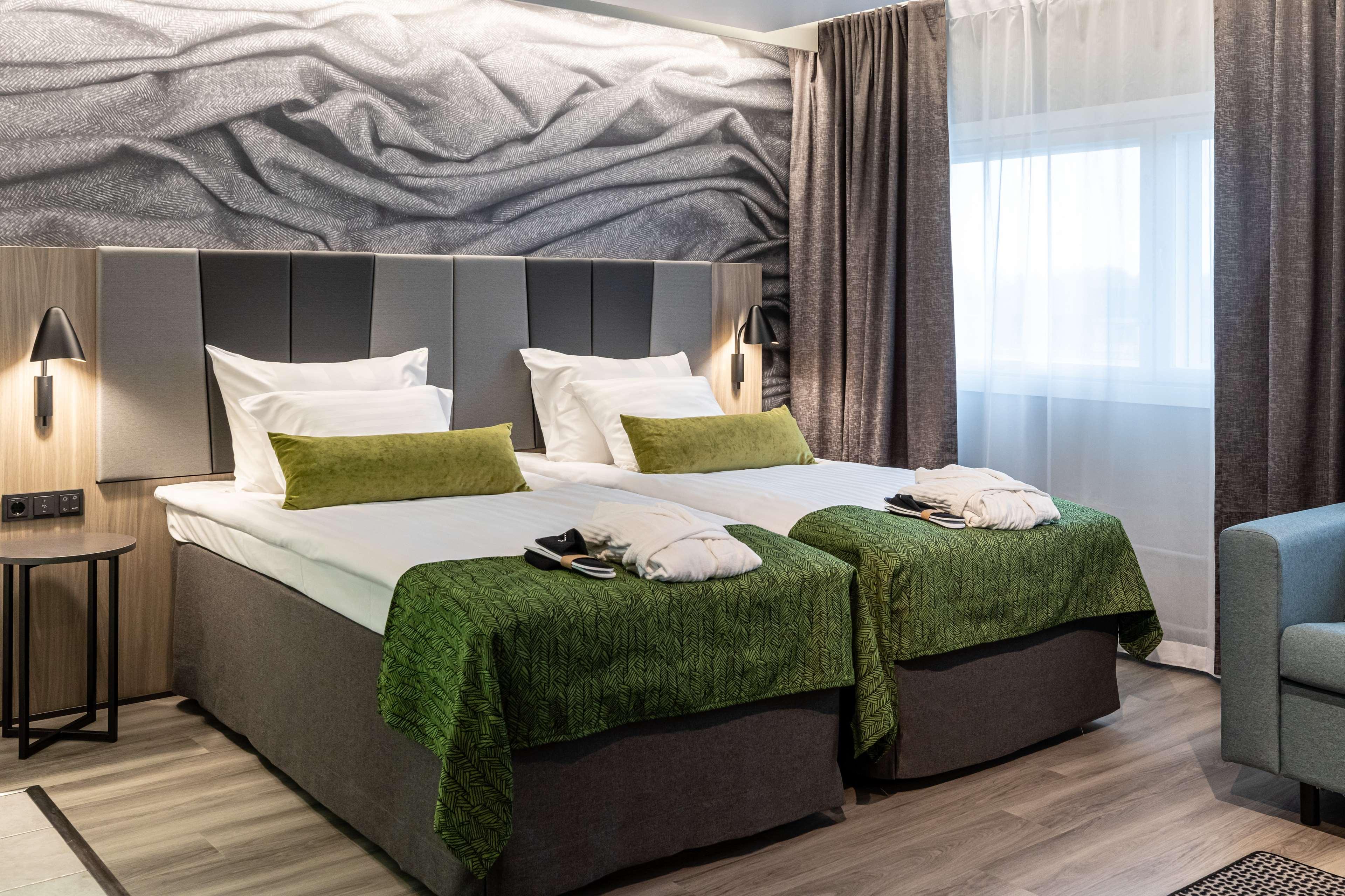 Family Room Superior