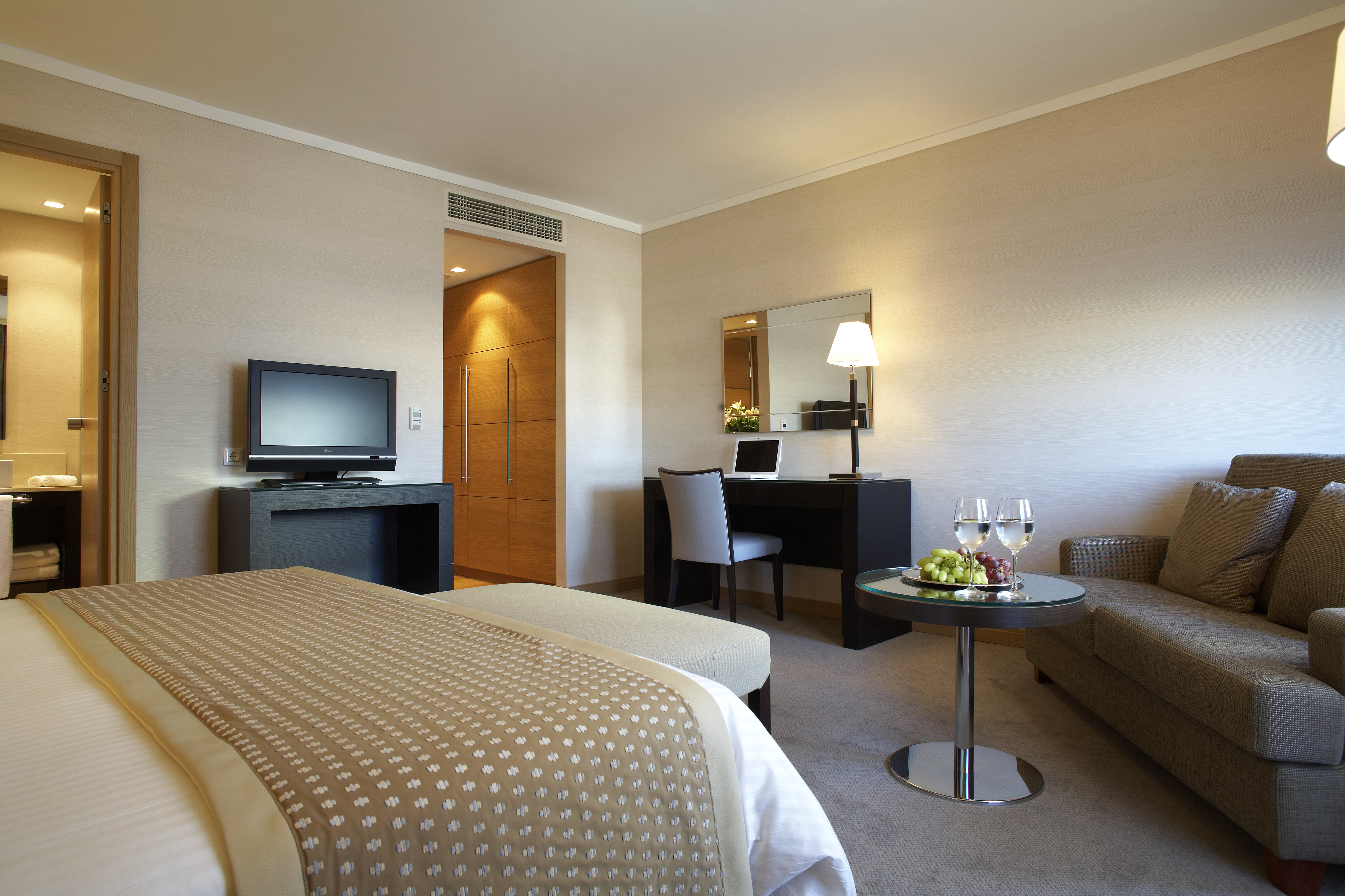 Double or Twin Executive