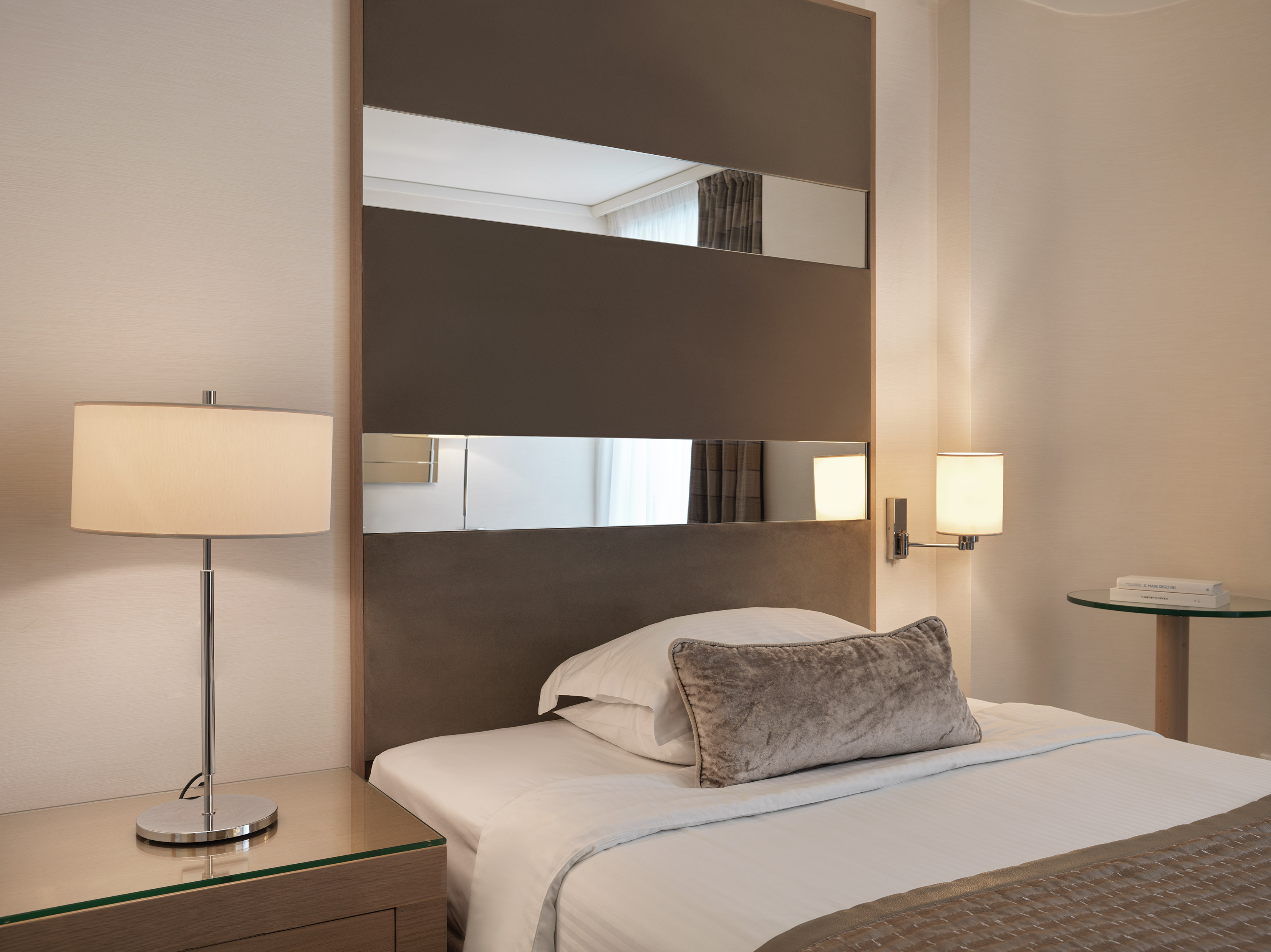 Single Superior Pool View