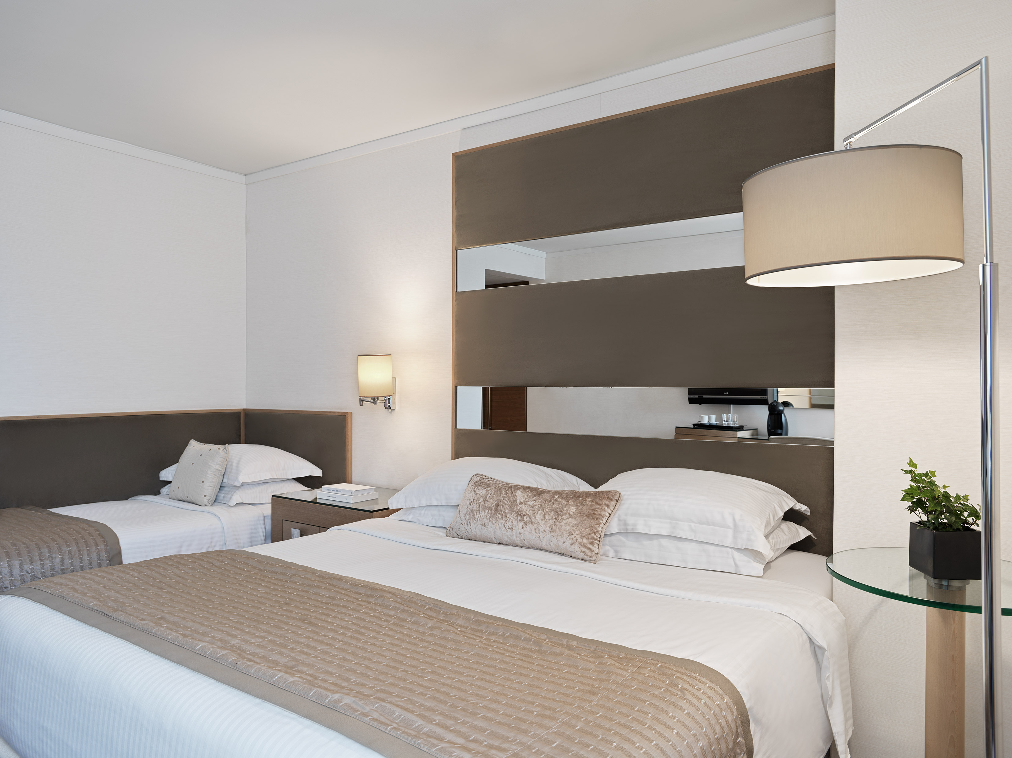 Family Room Superior