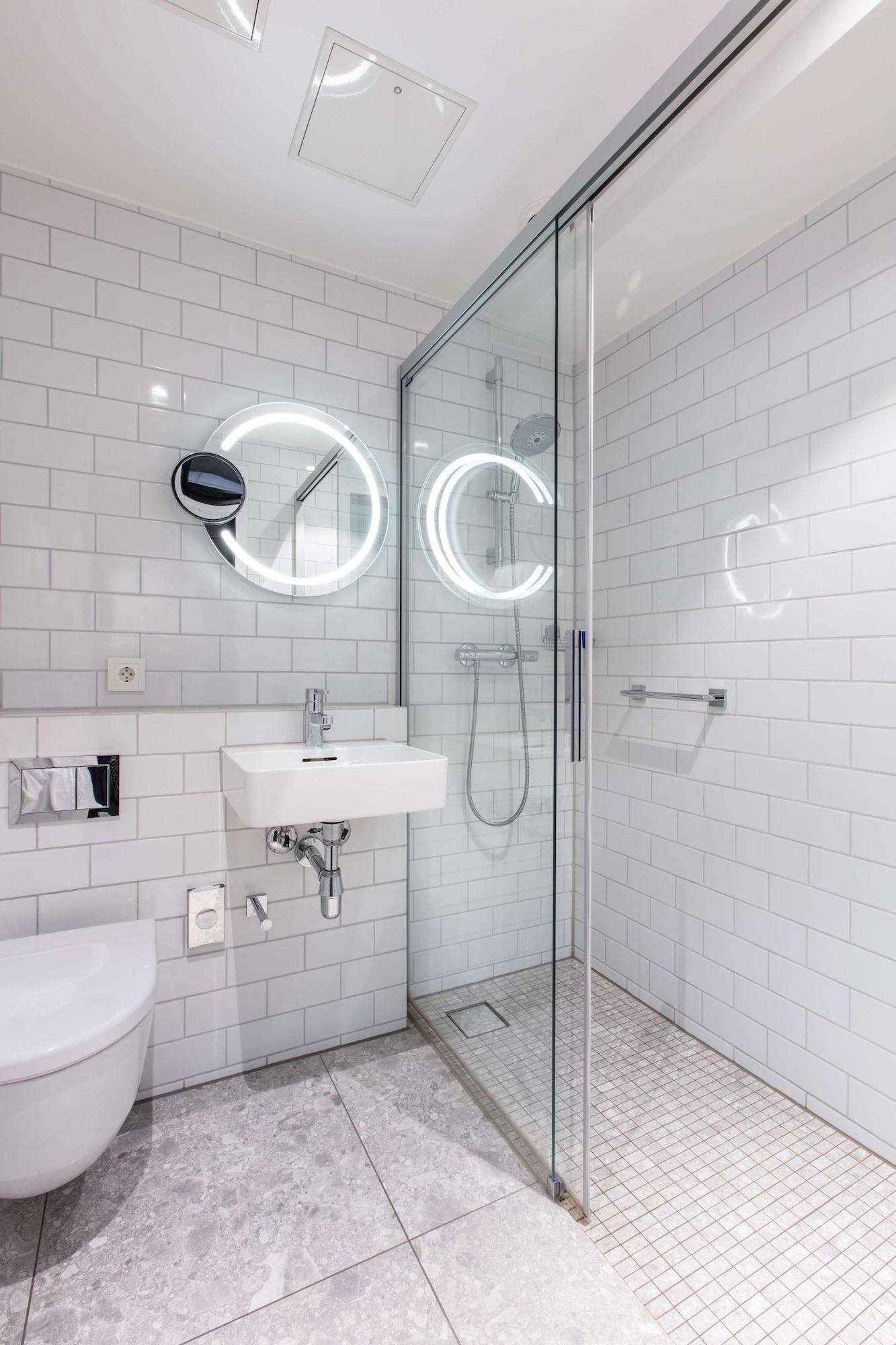 Double Premium with Views