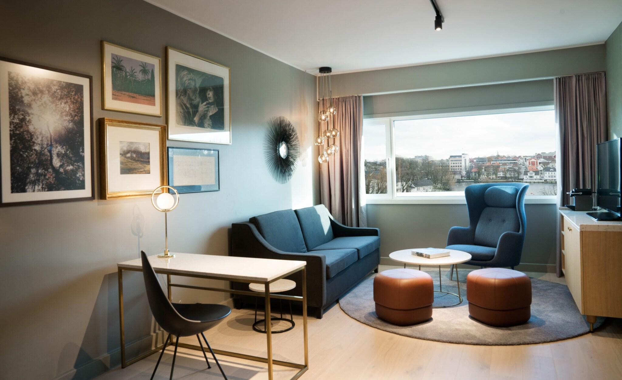 Junior Suite King Size Bed