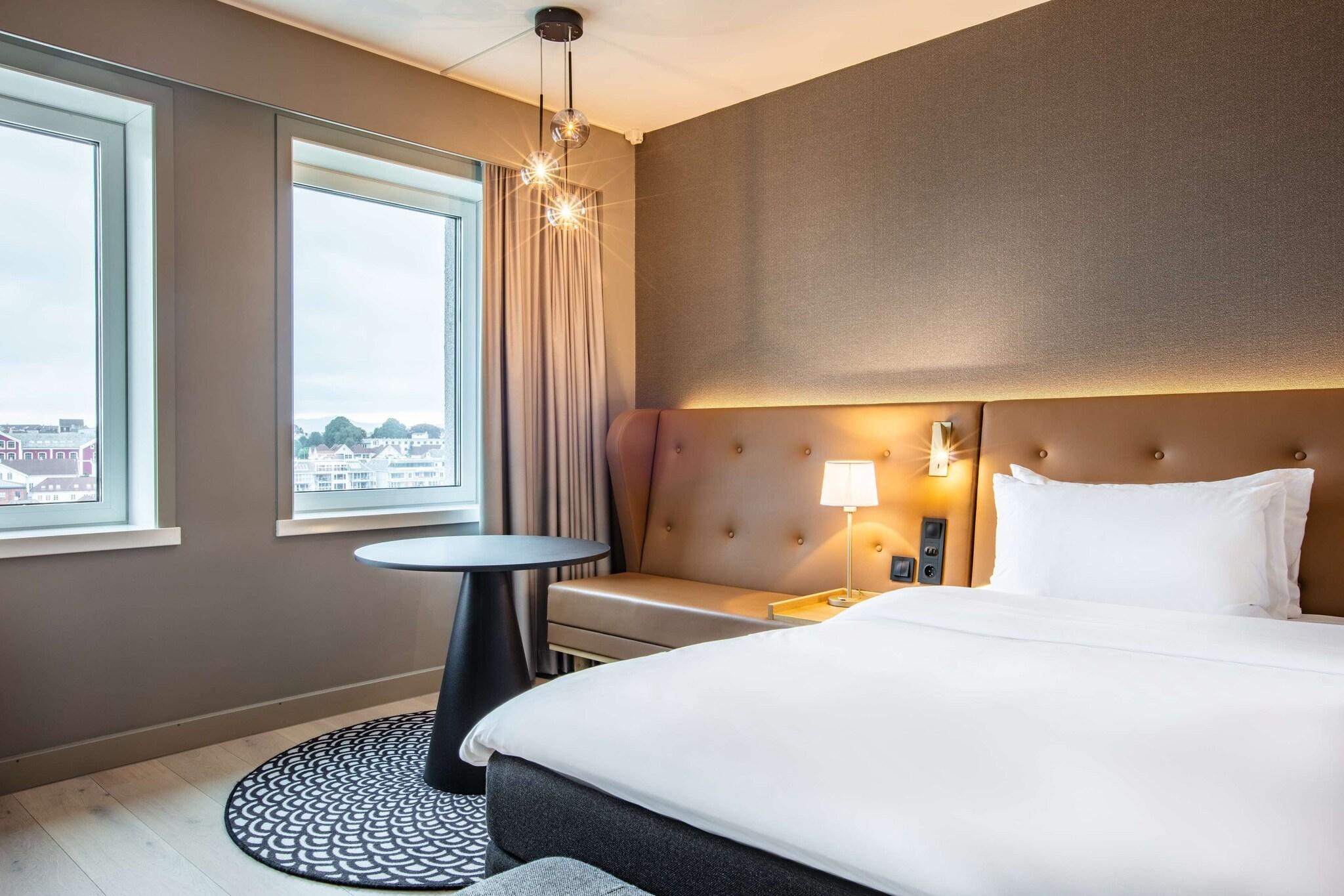 Junior Suite King Size Bed