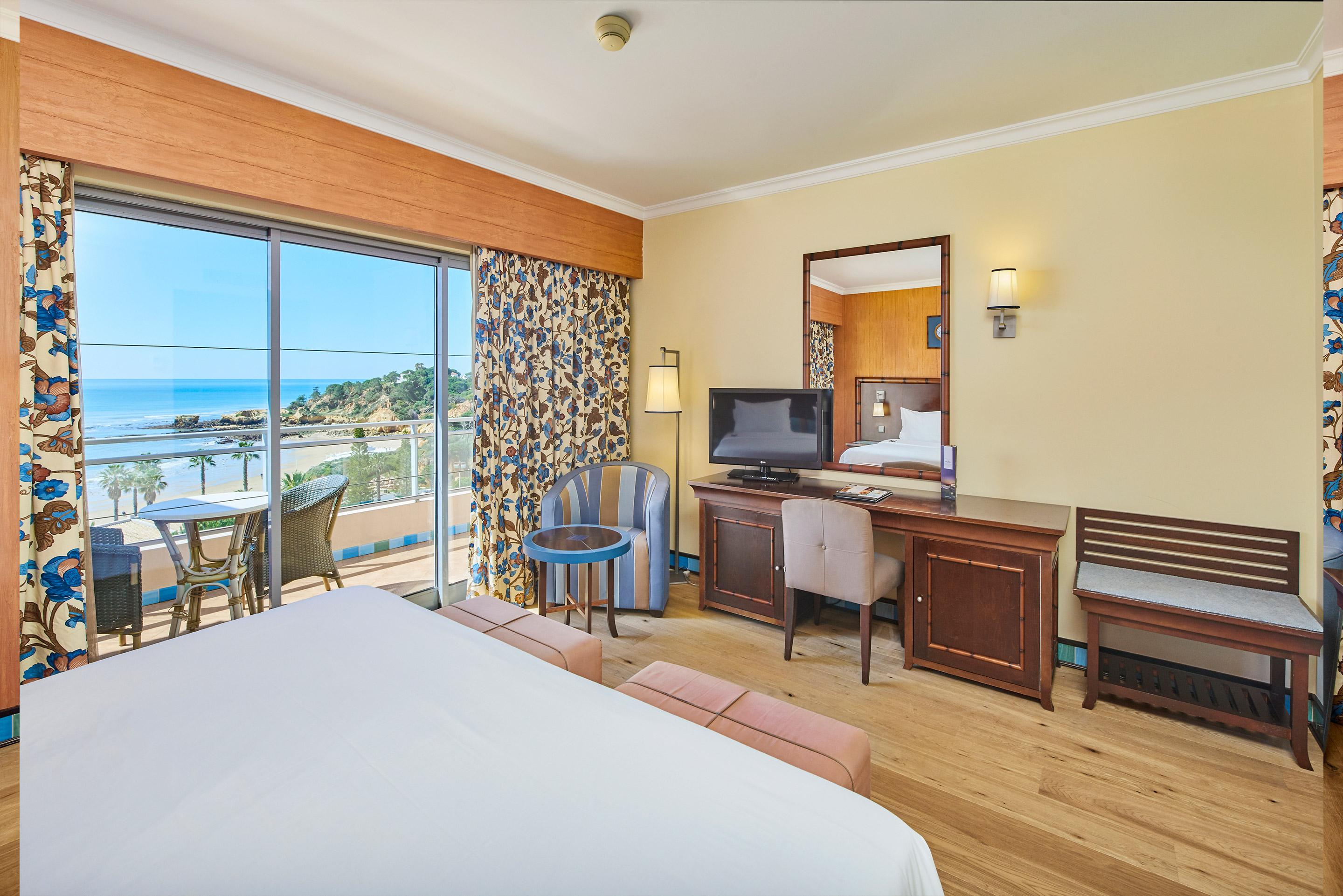 Single Classic Sea View