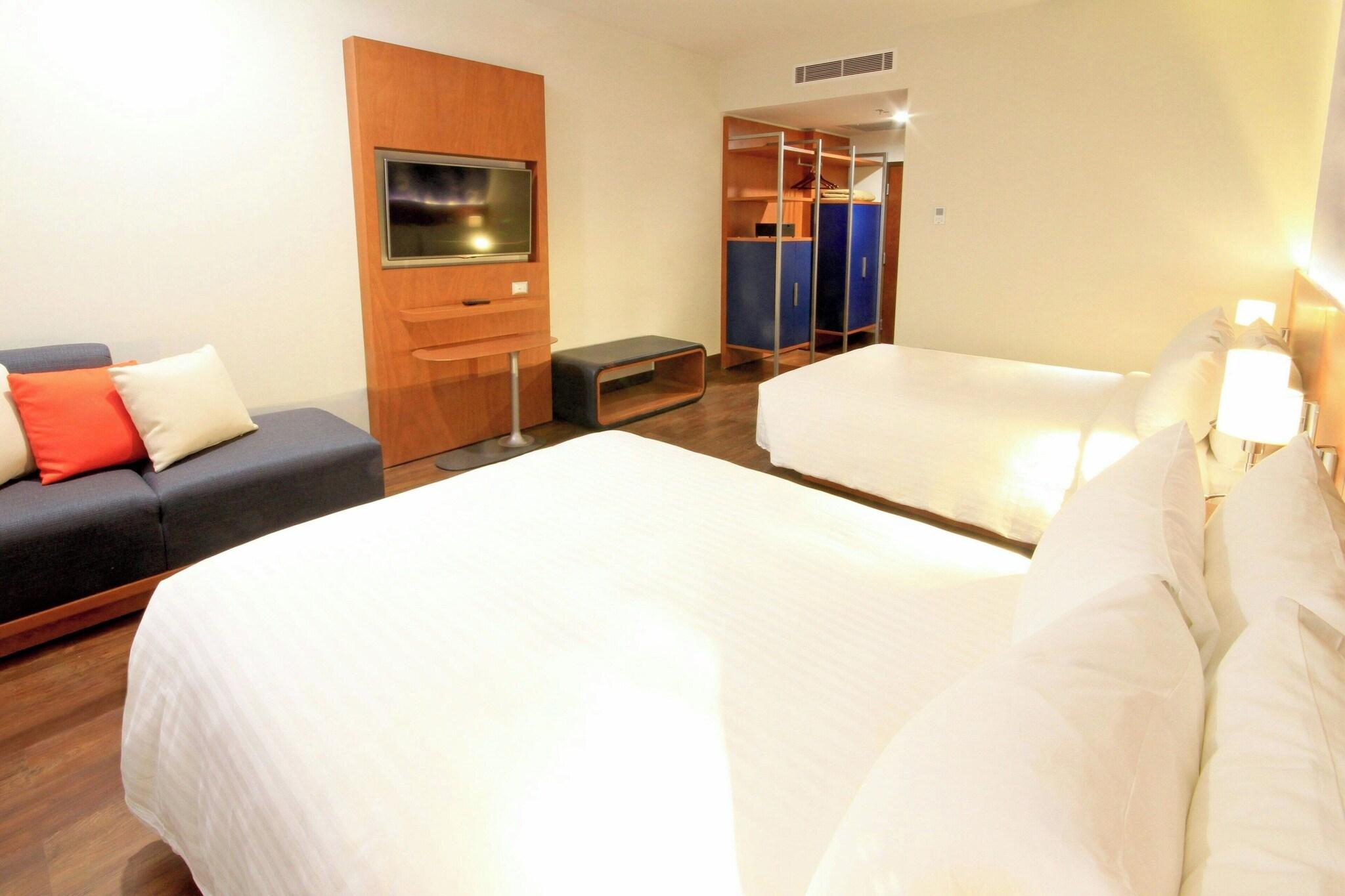 Double Two Queen Beds