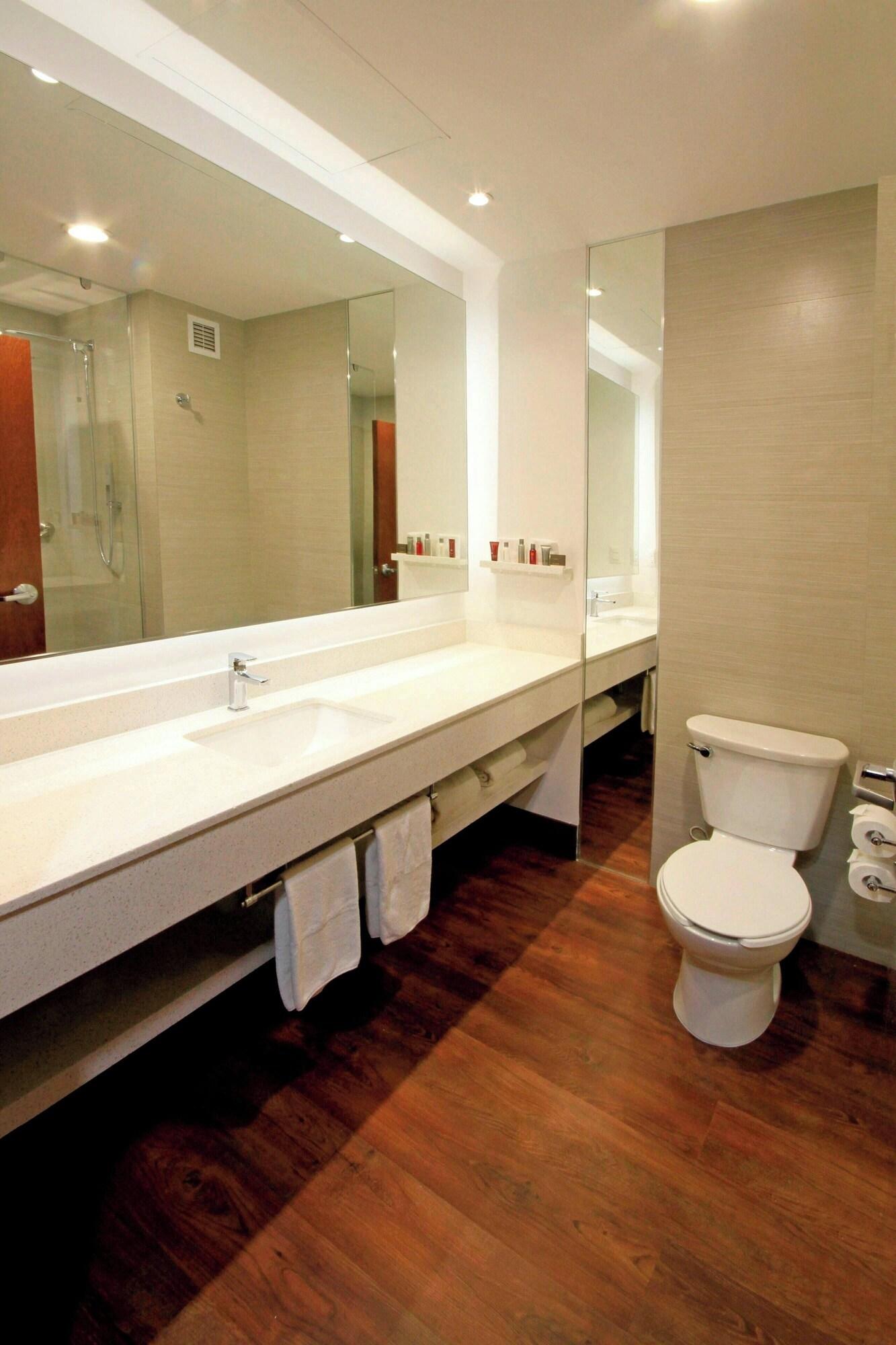 Double Two Queen Beds