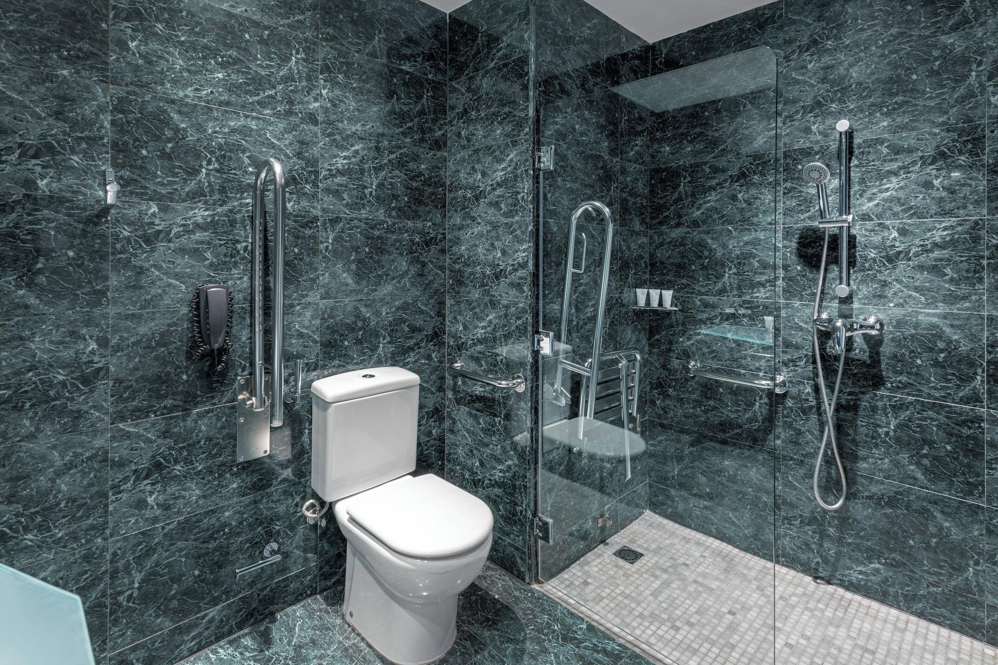 Double Queen Size Bed