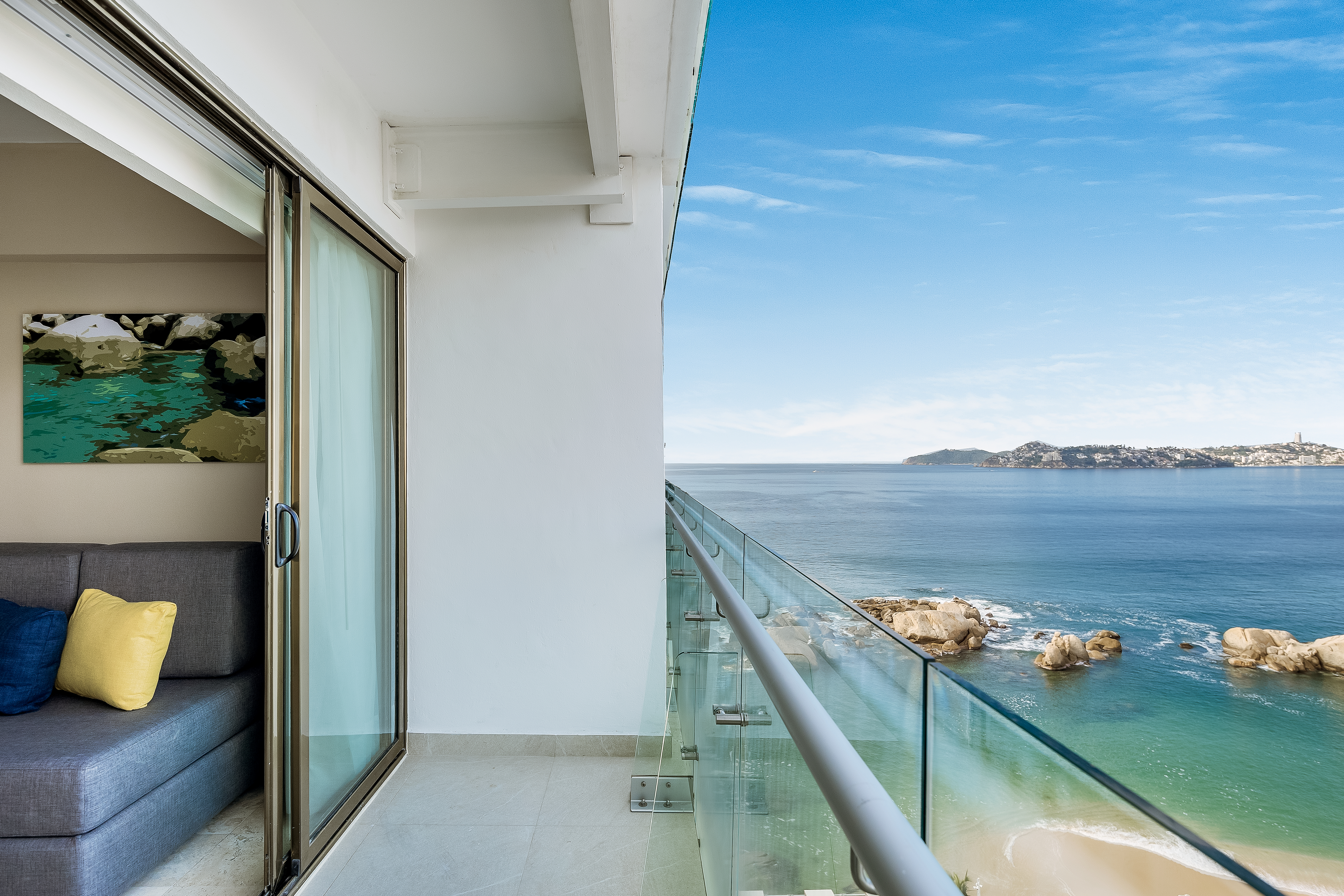 Double Deluxe King Bed