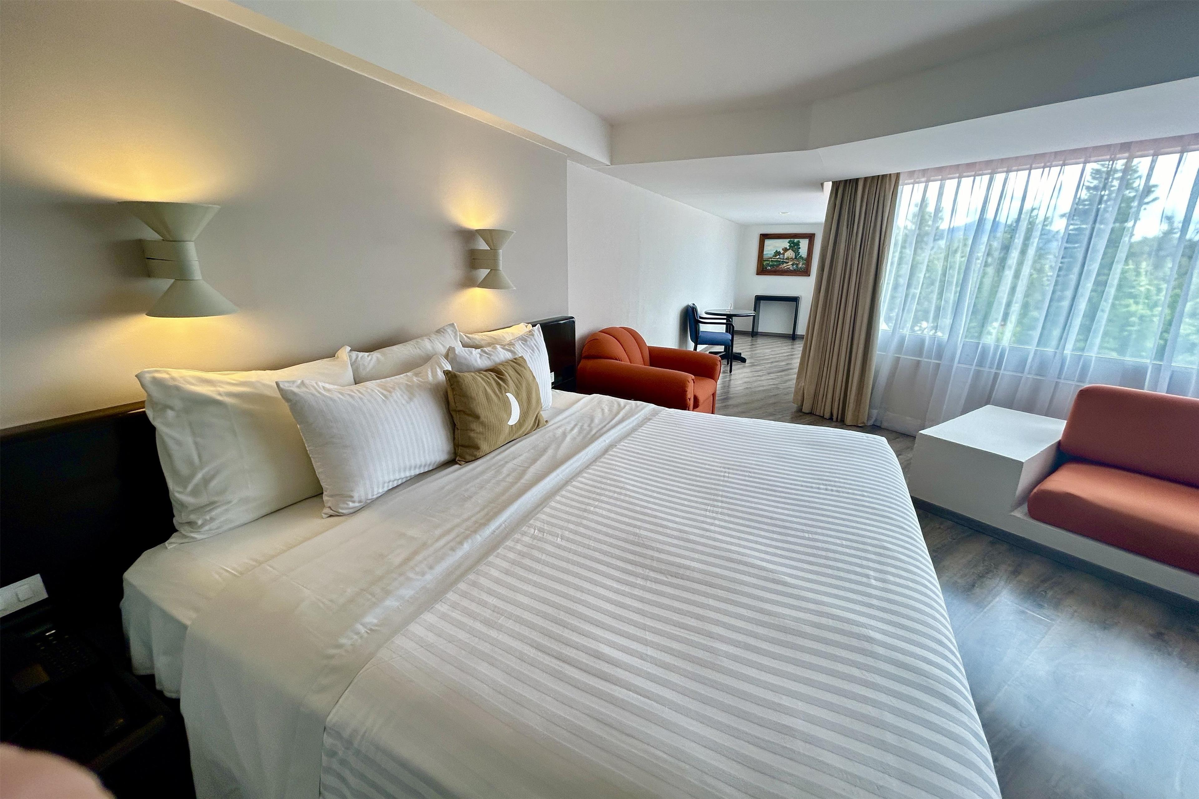 Junior Suite King Bed Non Smoking