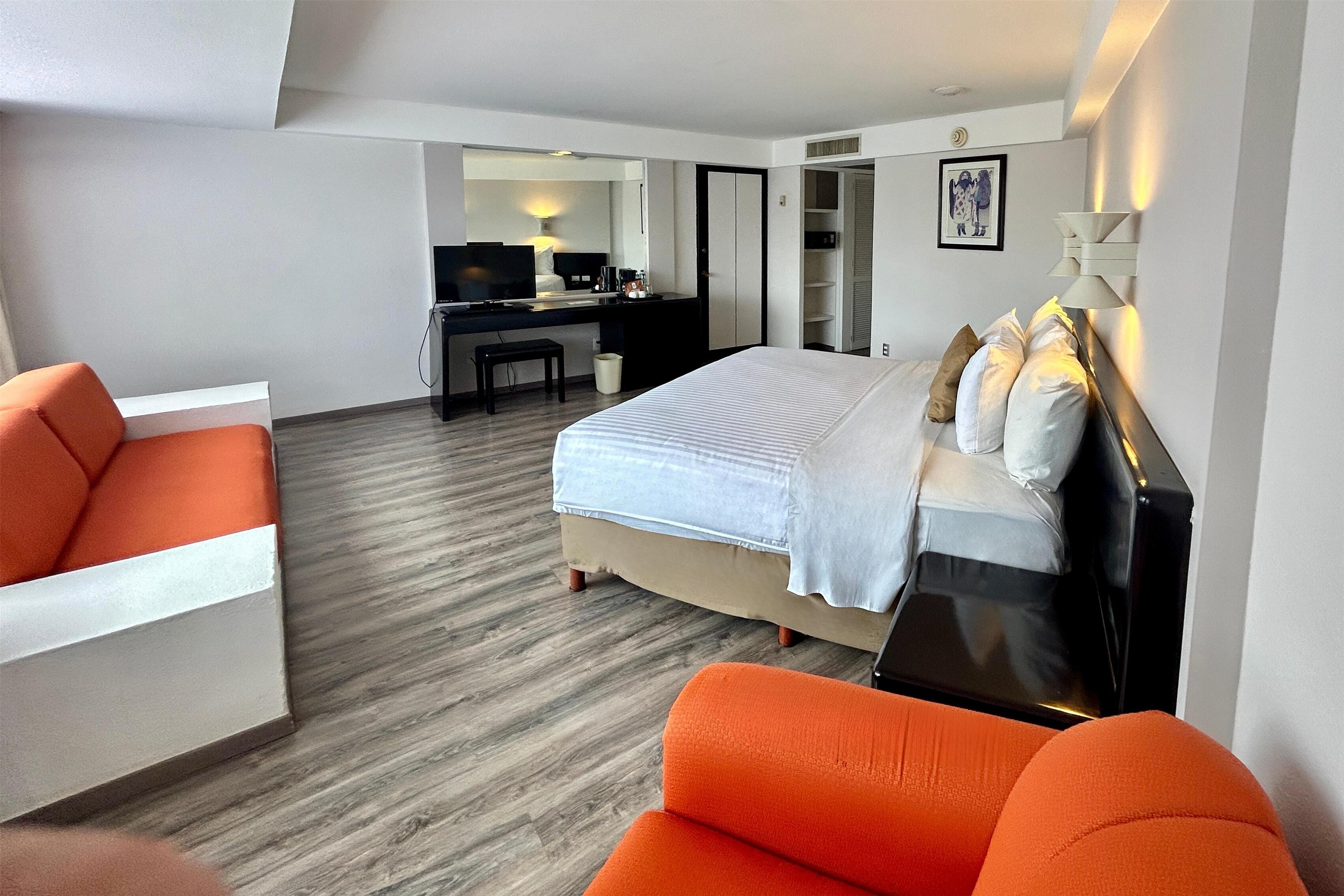 Junior Suite King Bed Non Smoking