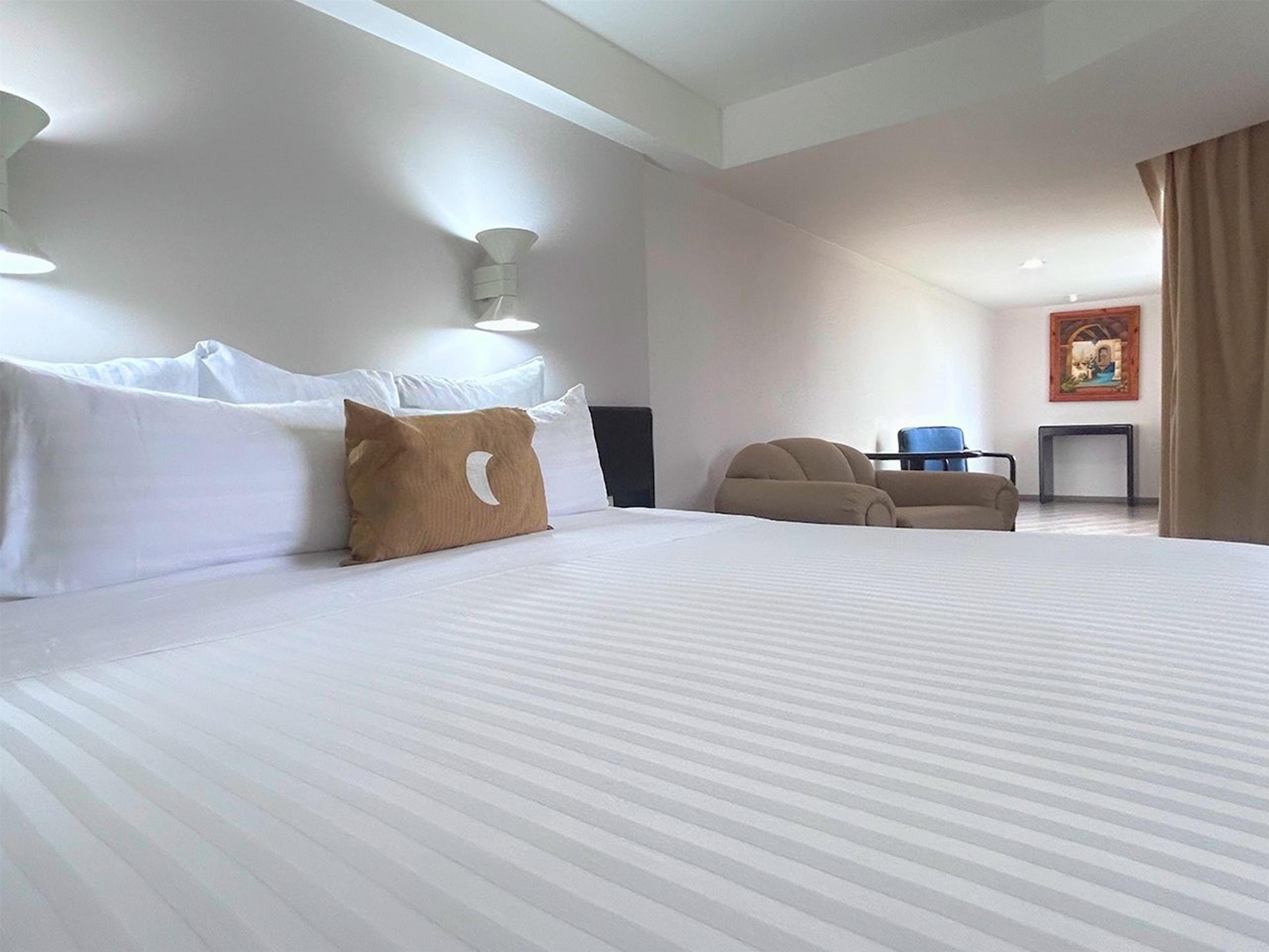 Junior Suite King Bed Non Smoking