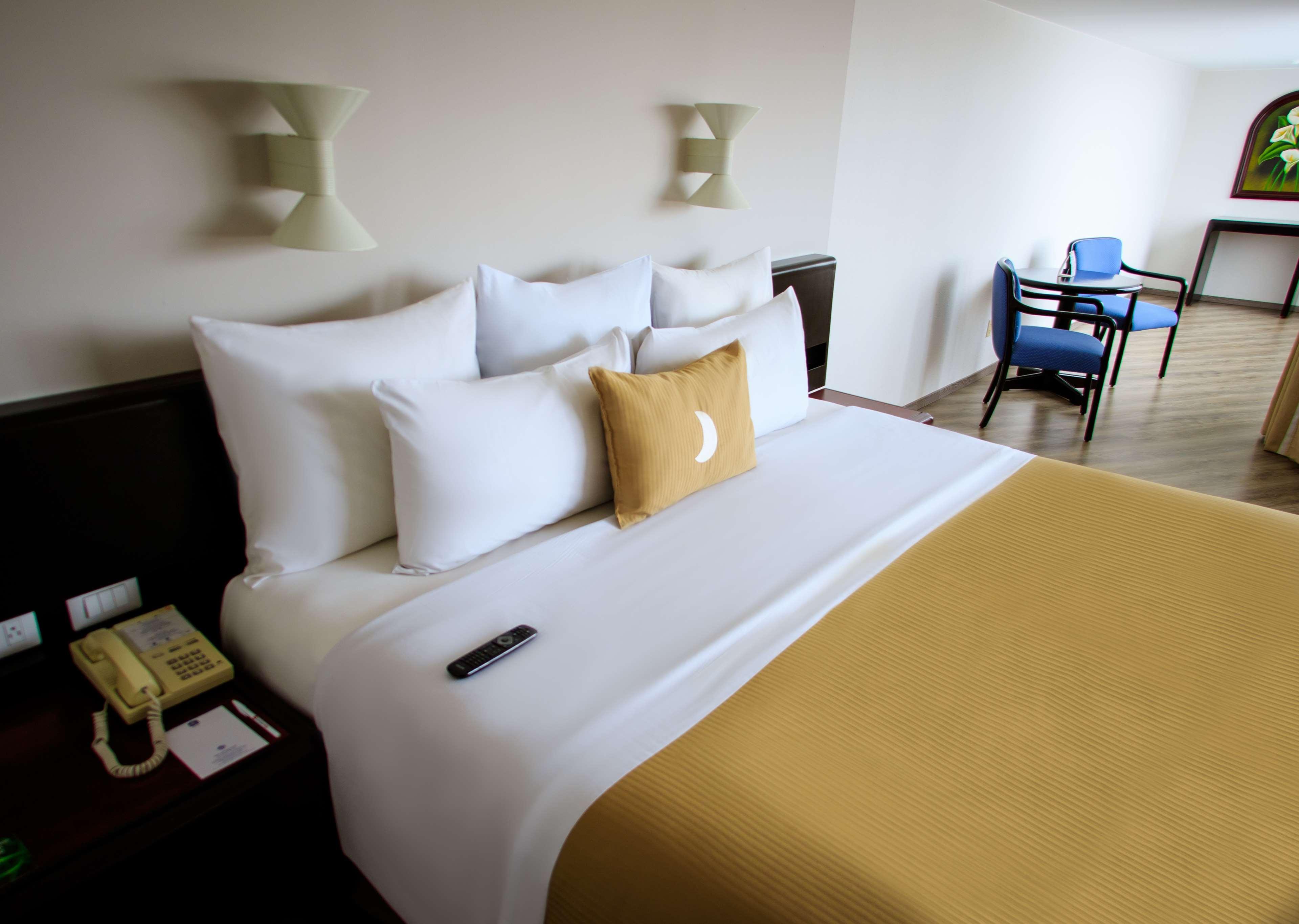 Junior Suite King Bed Non Smoking