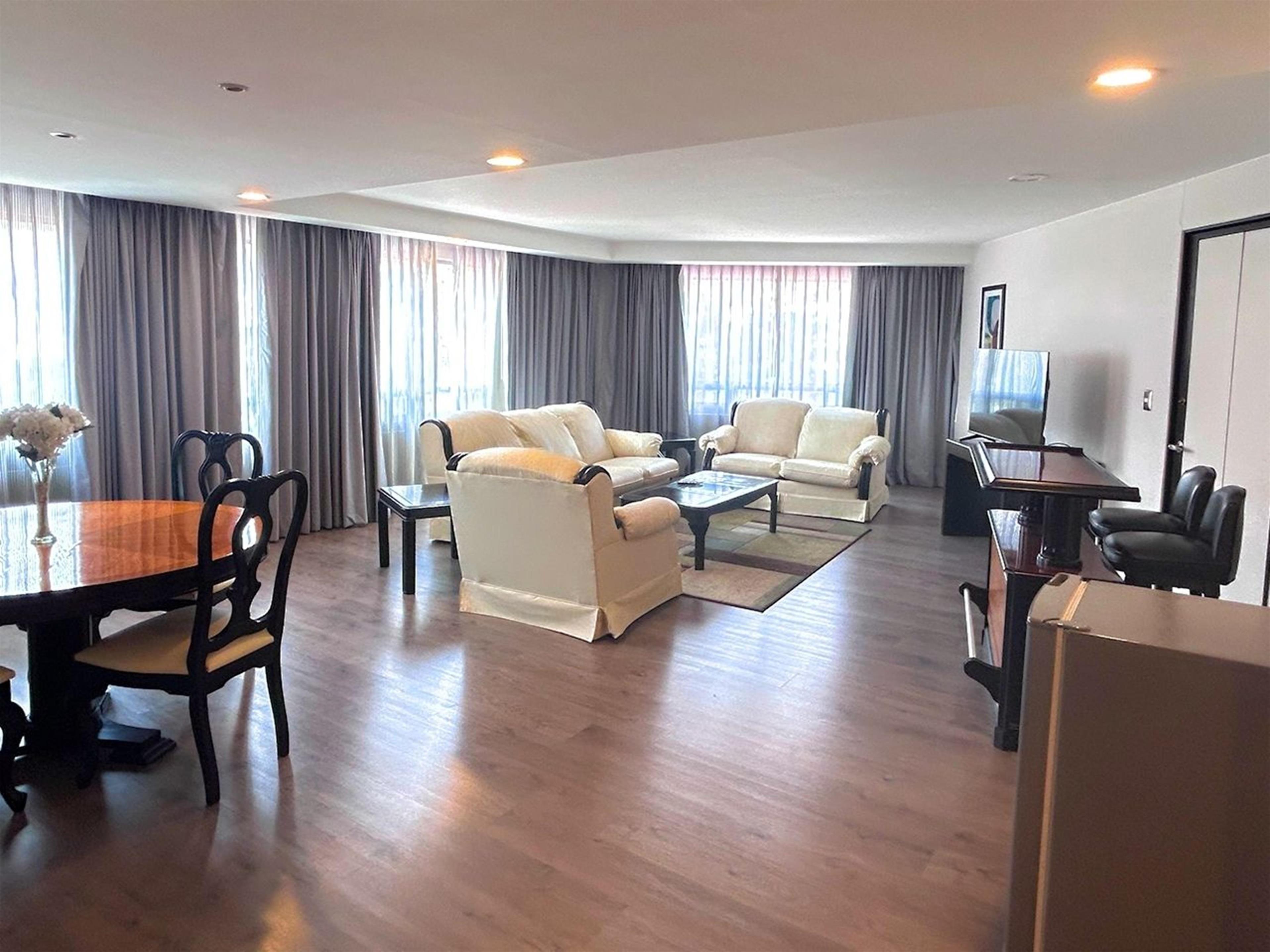 Suite Executive King Bed