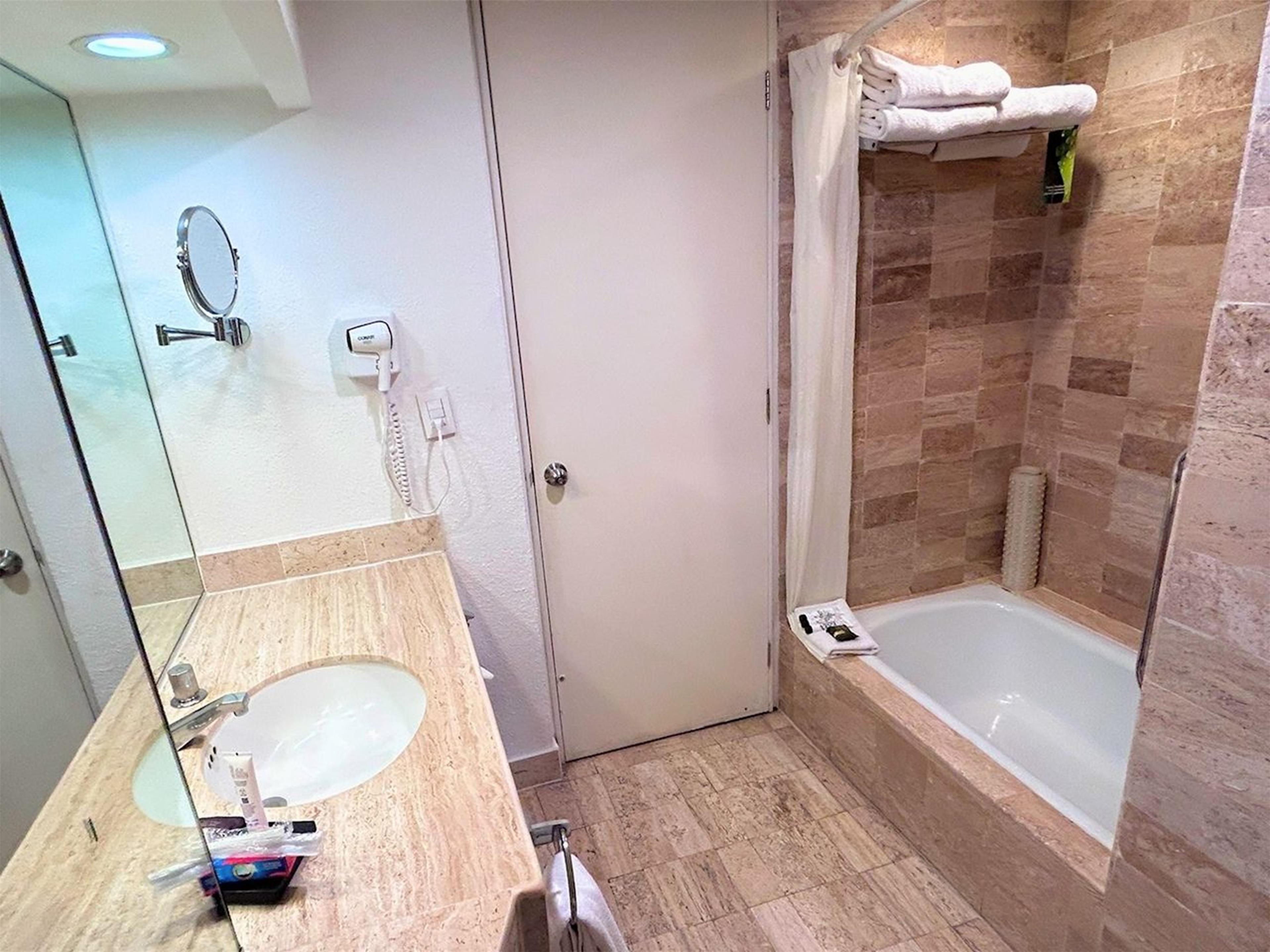 Suite King Bed Non Smoking