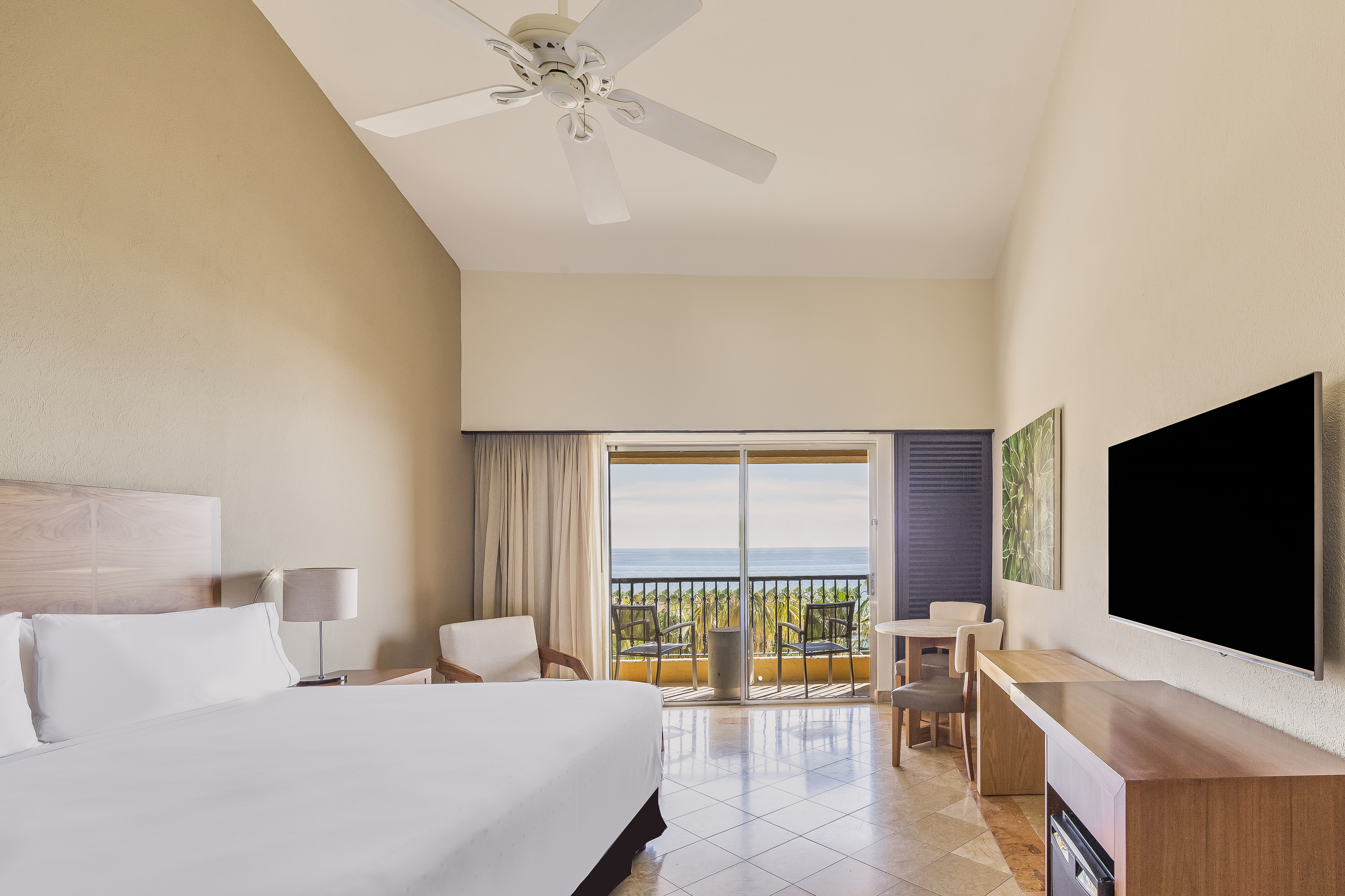 Room Ocean View King Bed