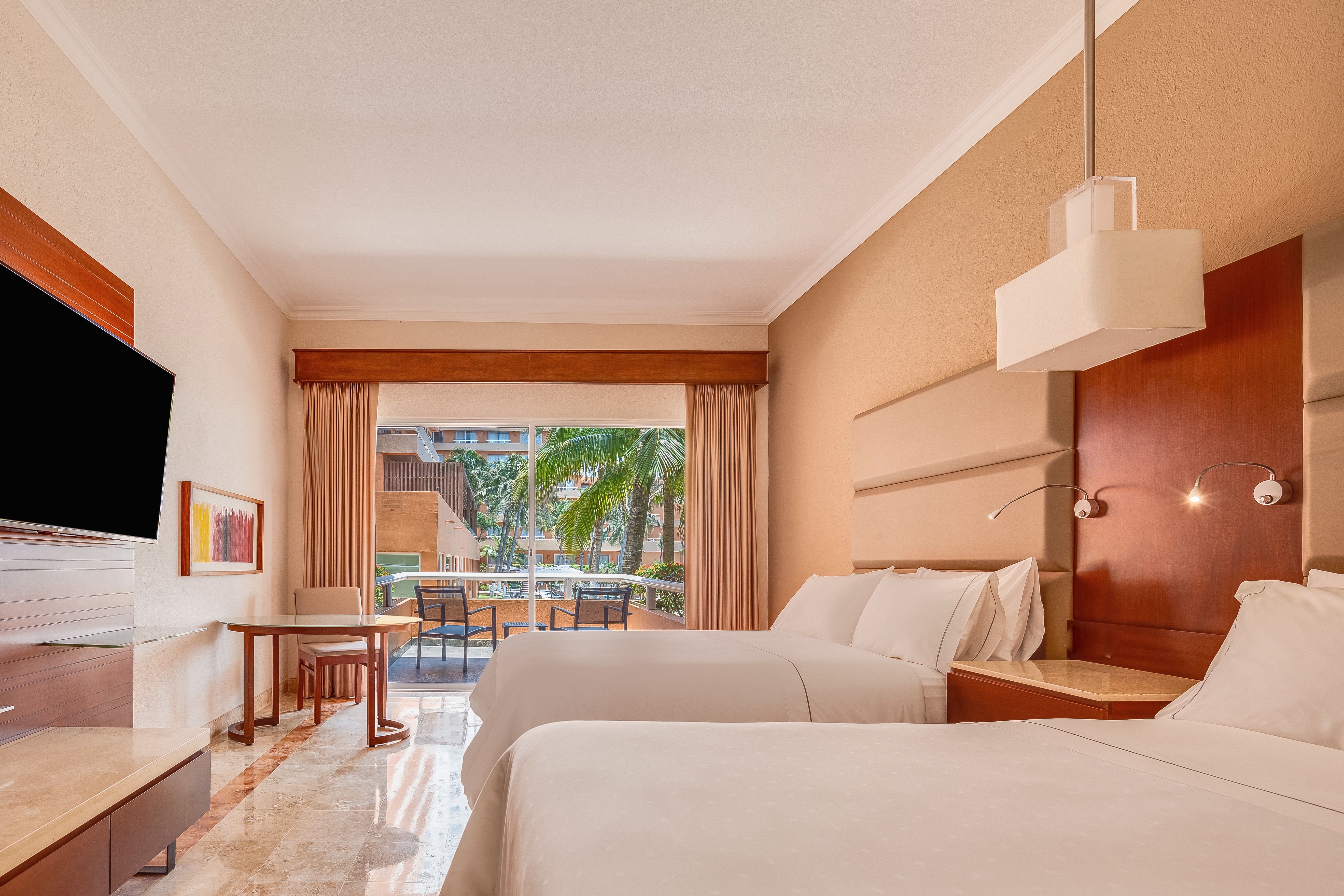 Room Deluxe Two Double Beds