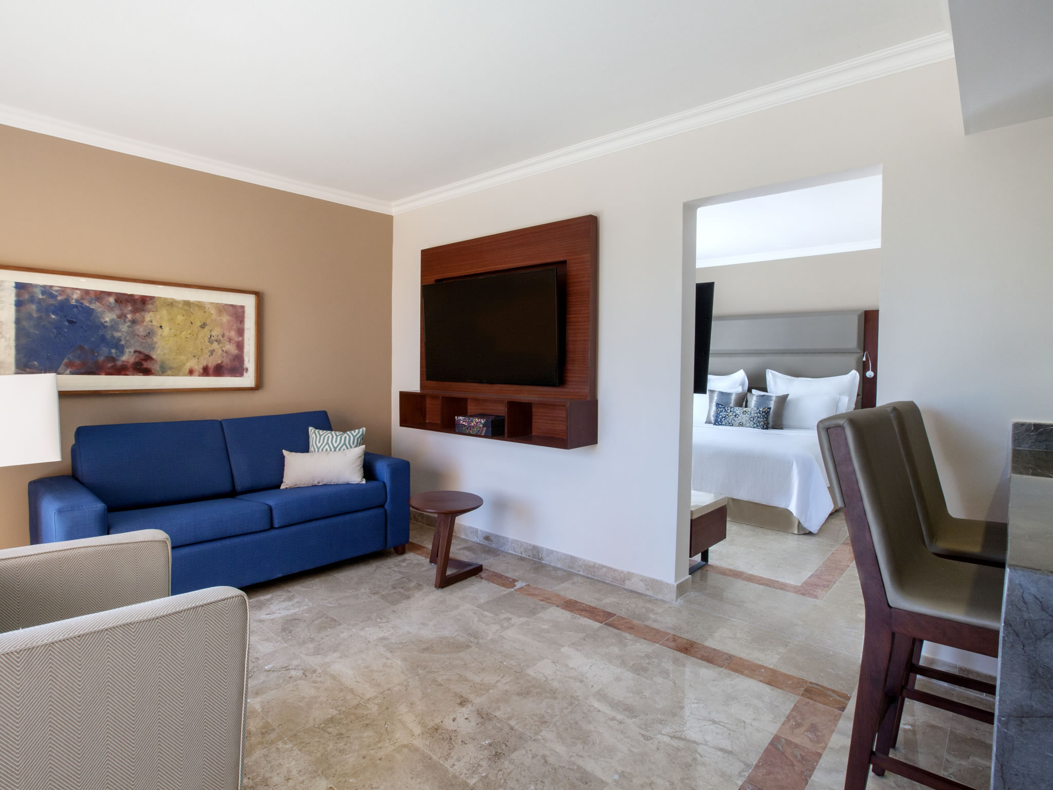 Junior Suite King Size Bed