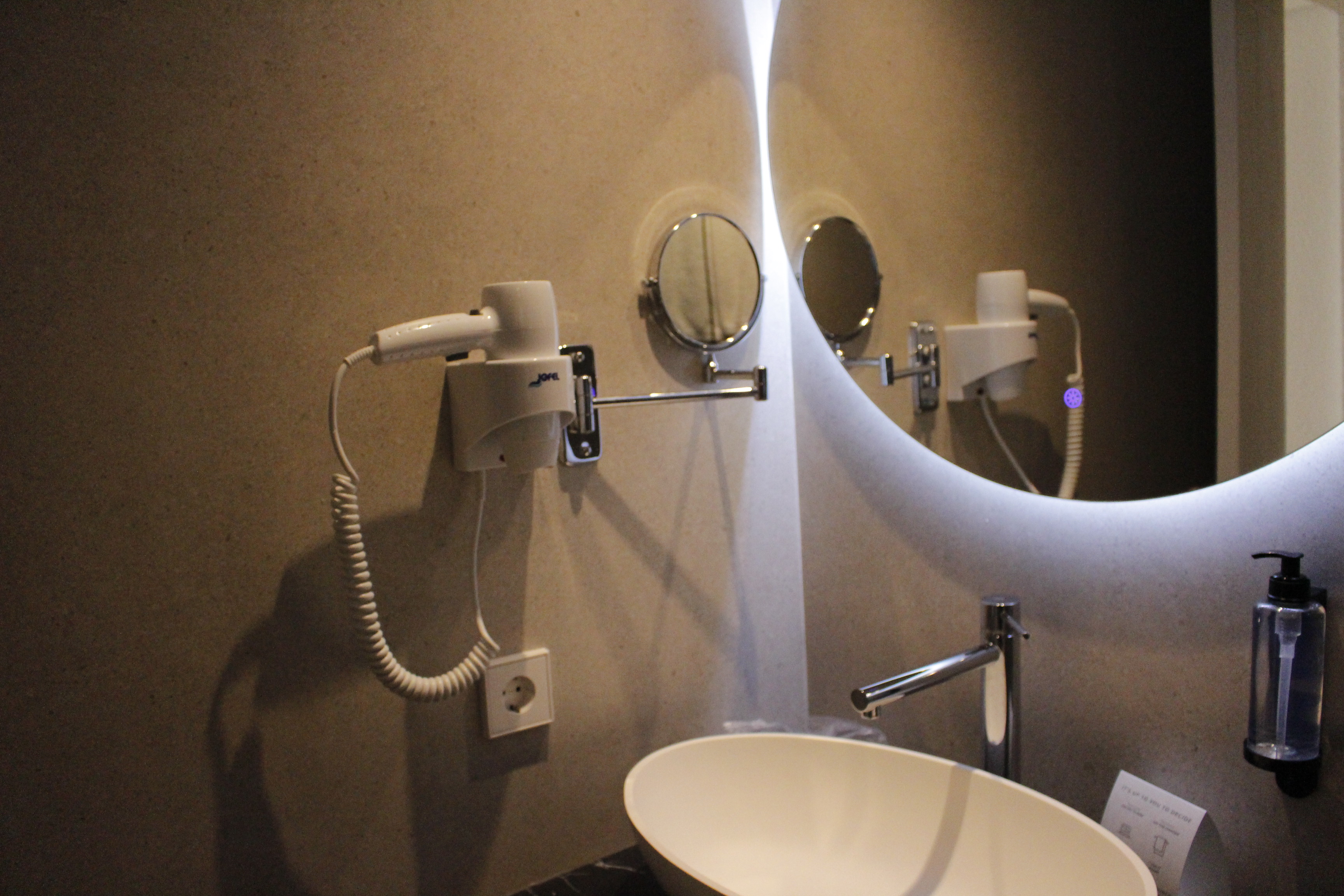 Double or Twin Standard