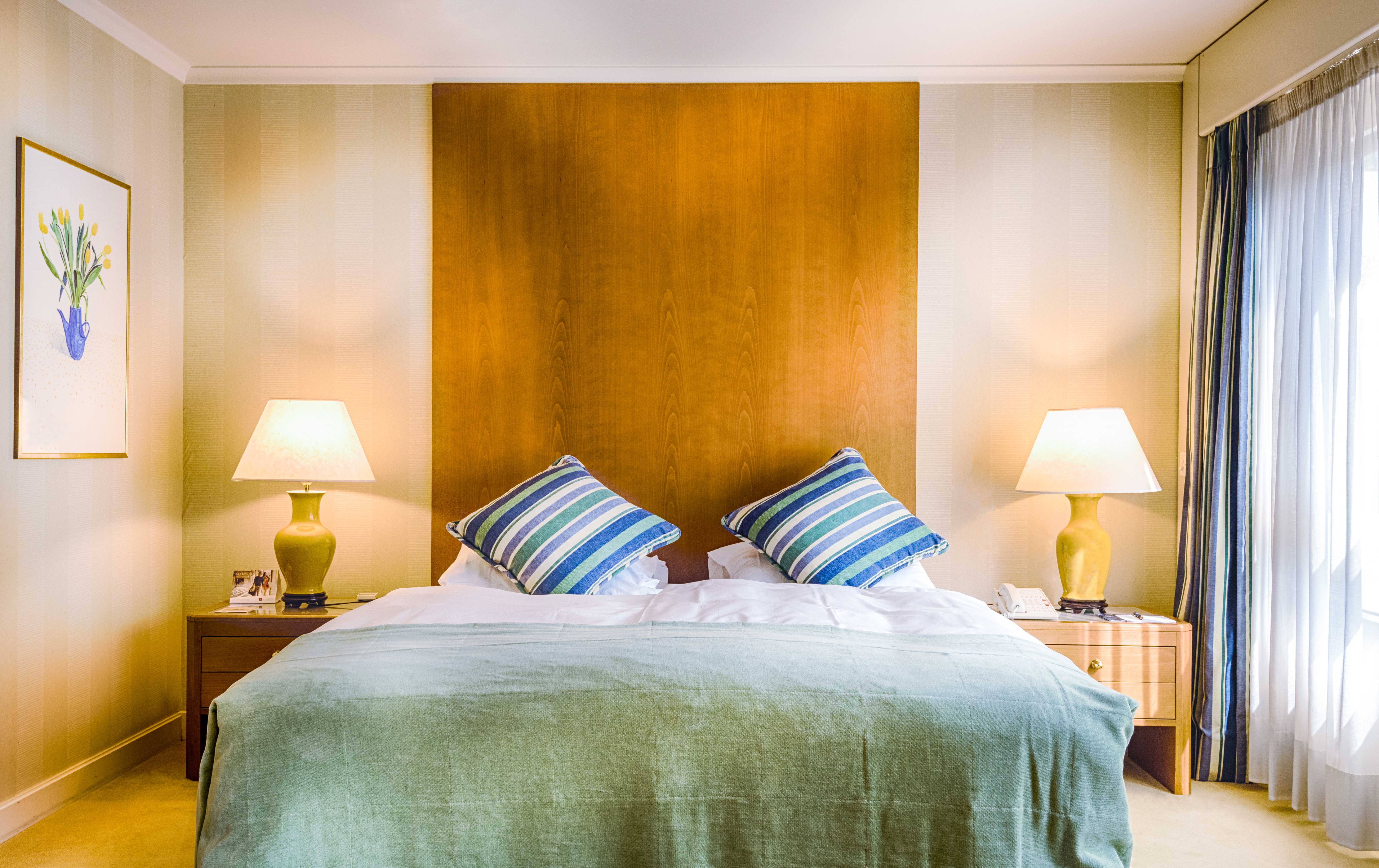 Double Single Superior