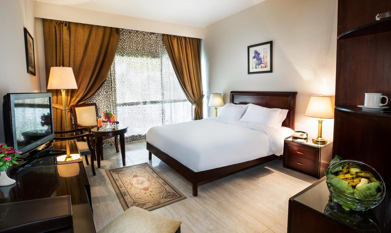 Suite Two Bedrooms One Bathroom