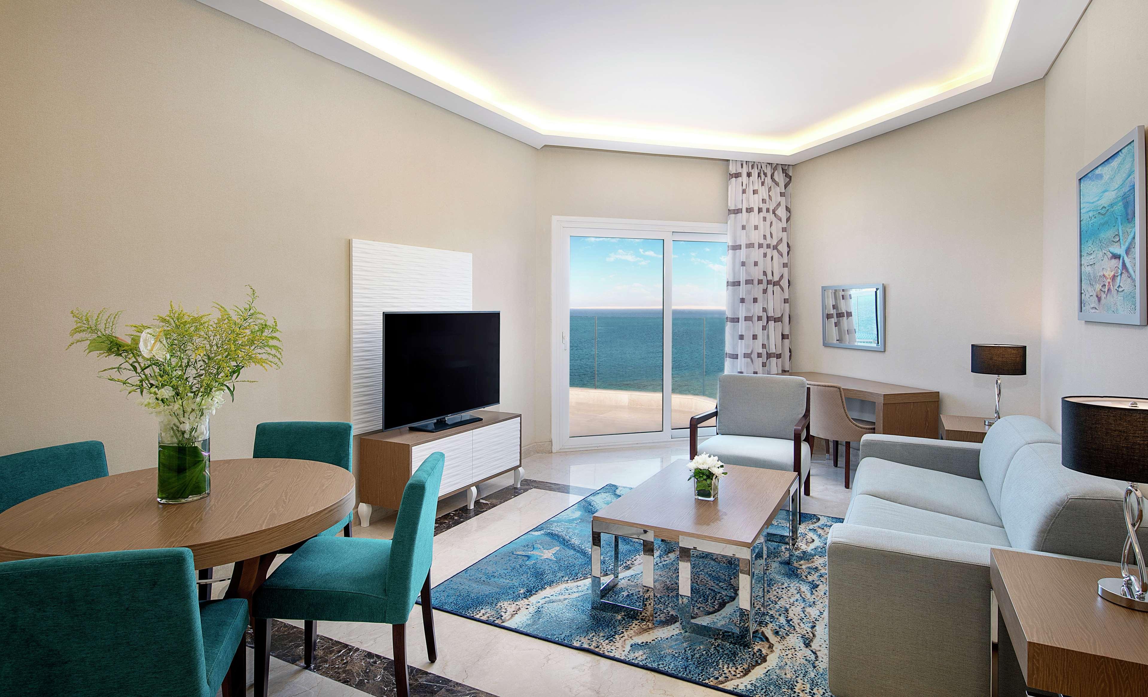 Suite Sea View King Bed