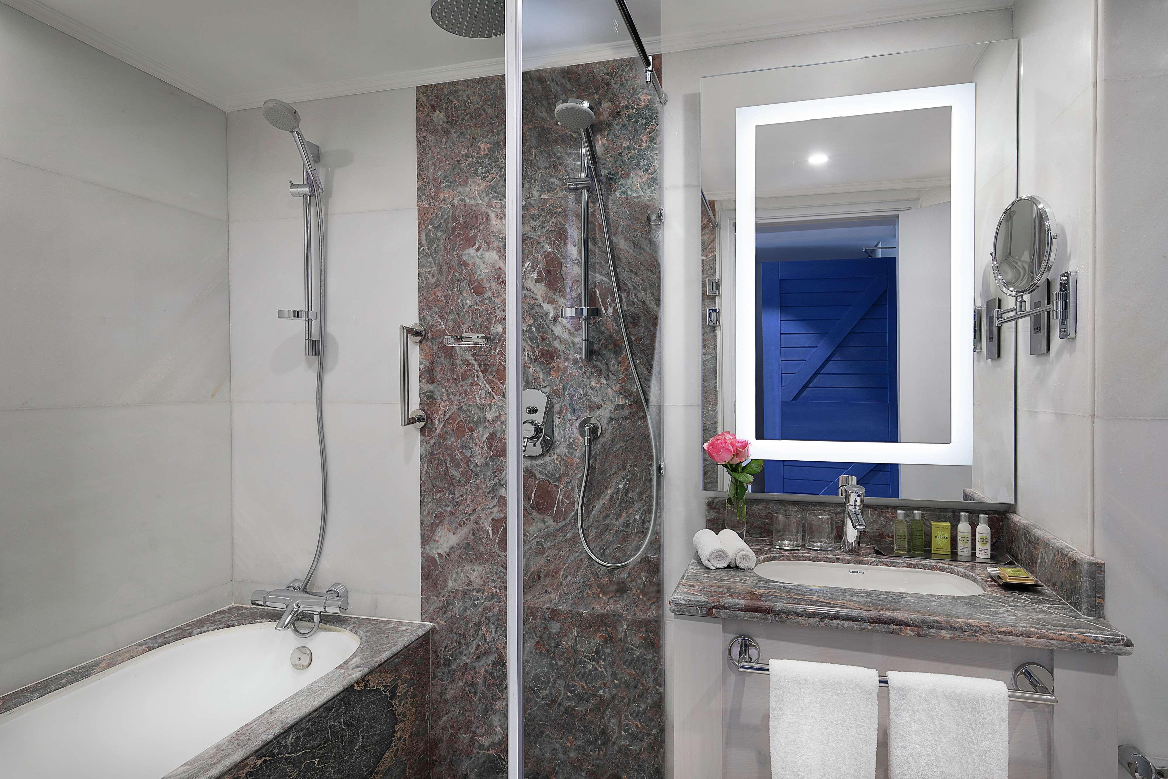 Twin Premium Sea View