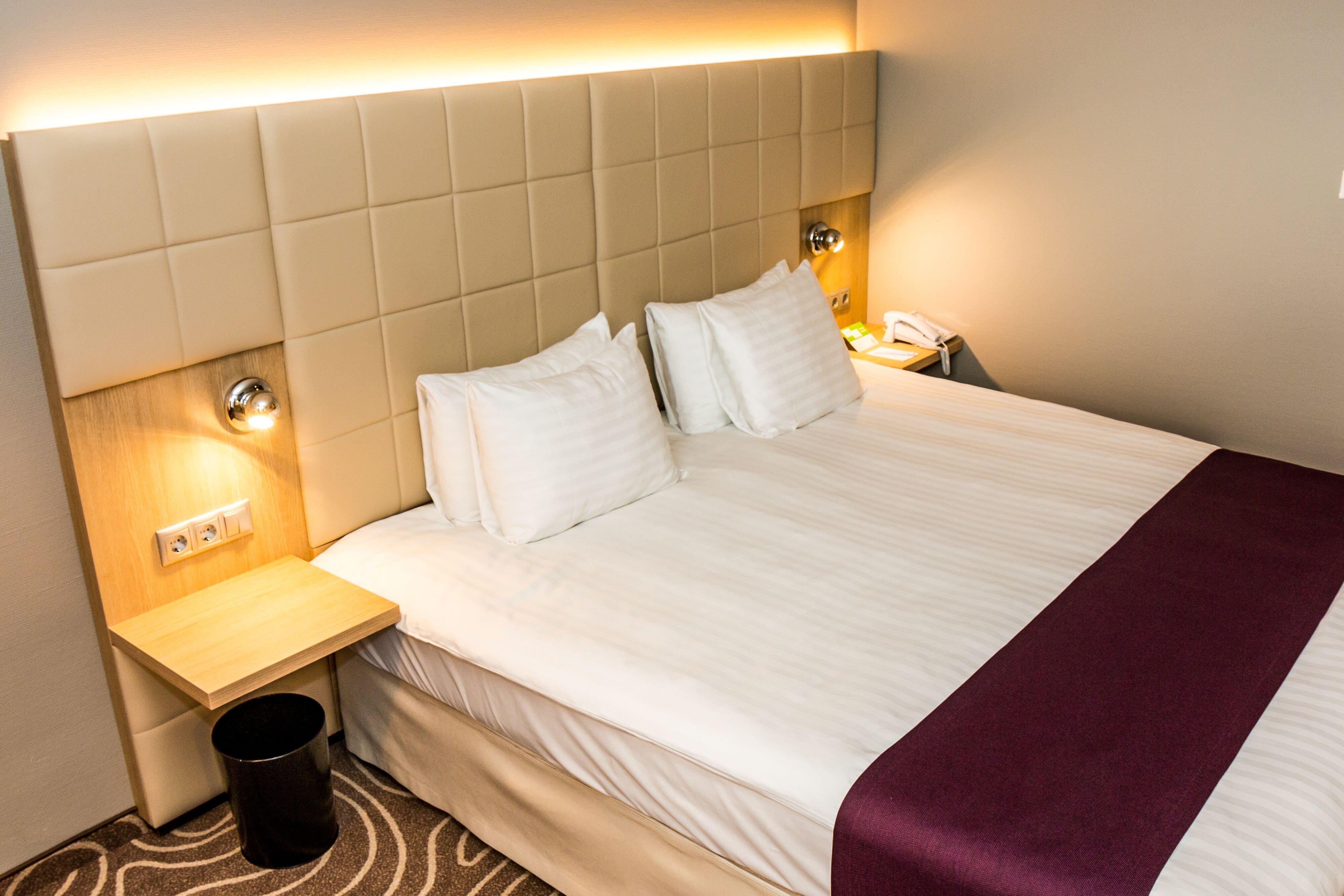 Double Executive King Bed