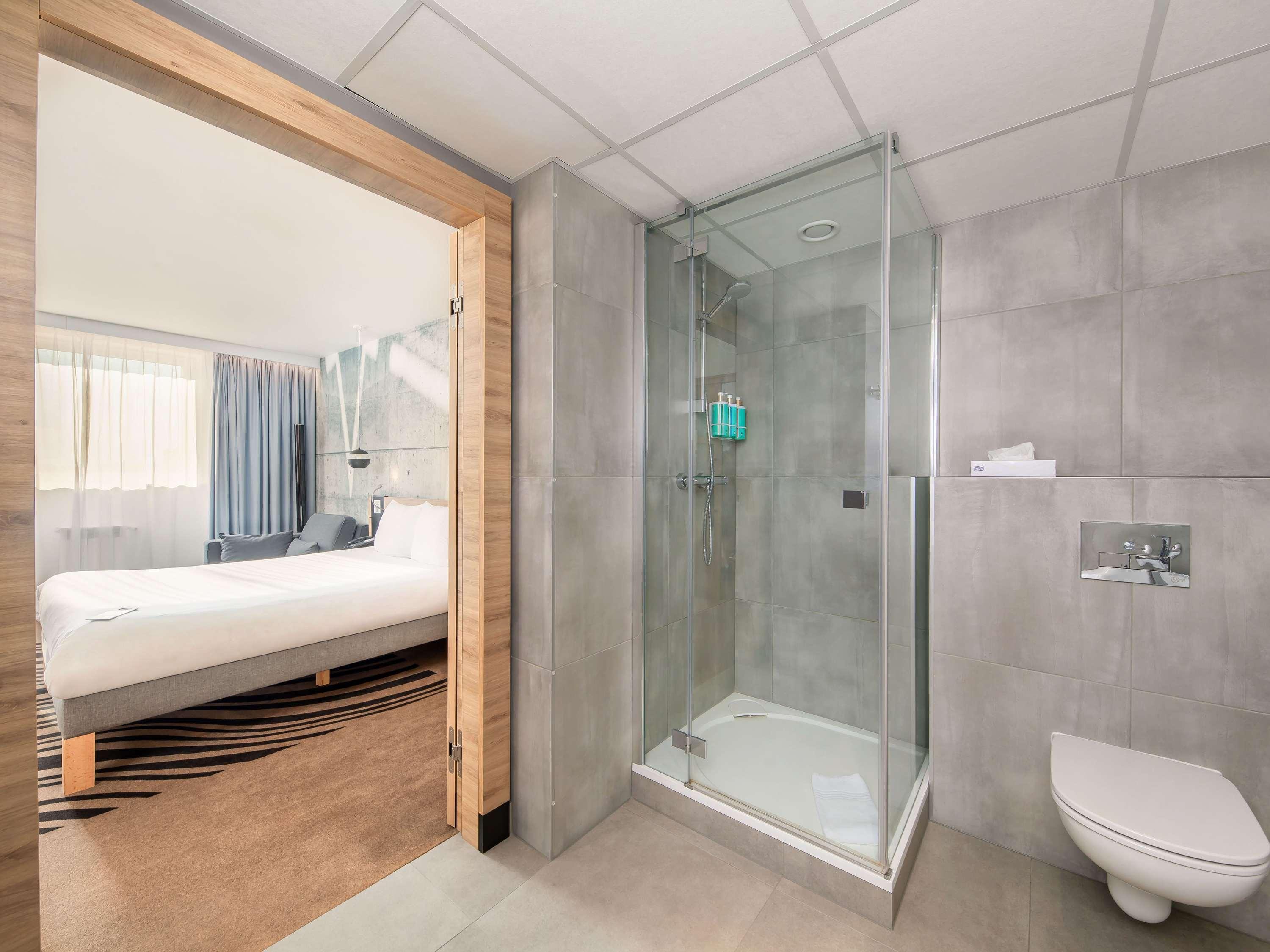 Suite with Kitchenette