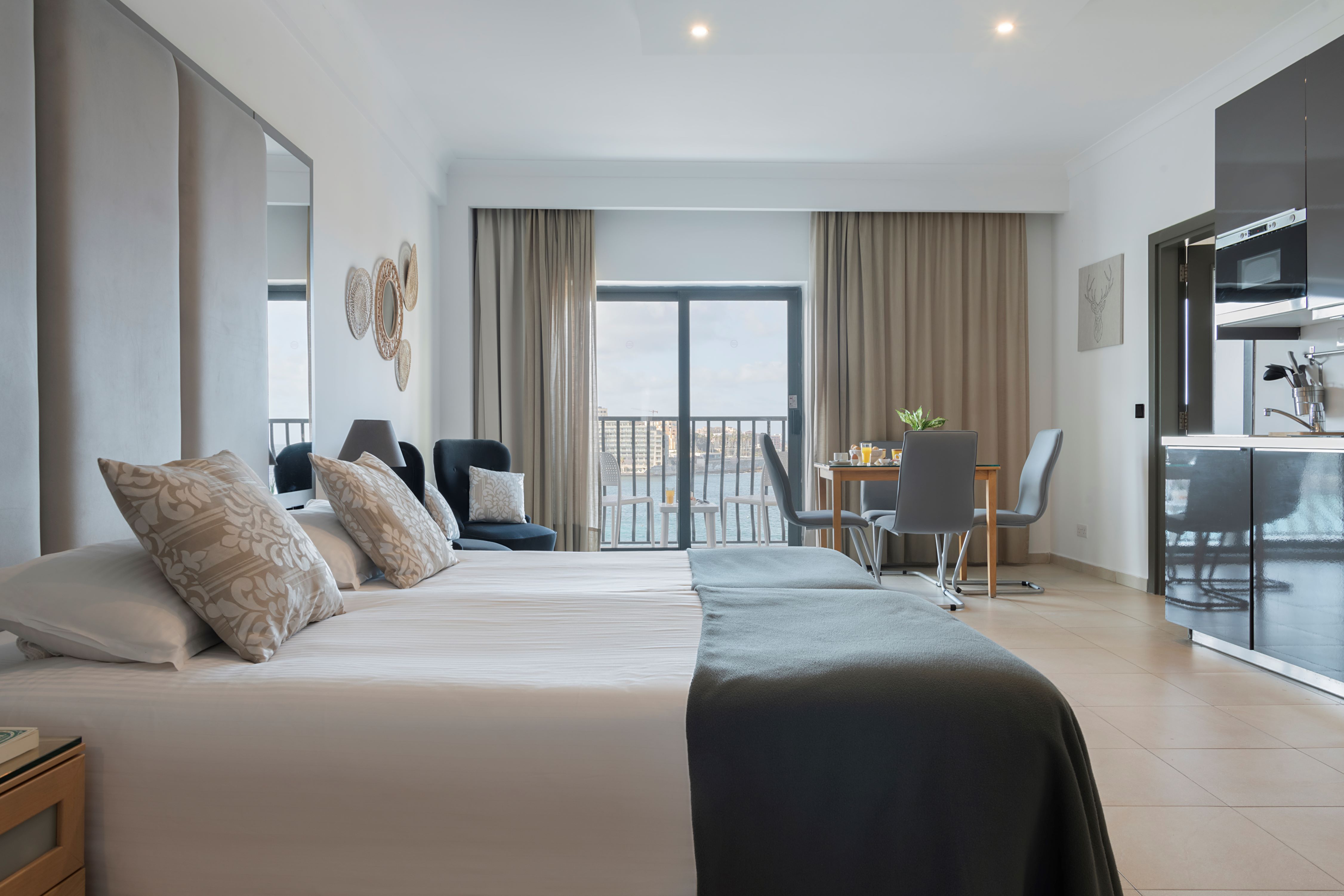 Family Room Sea View