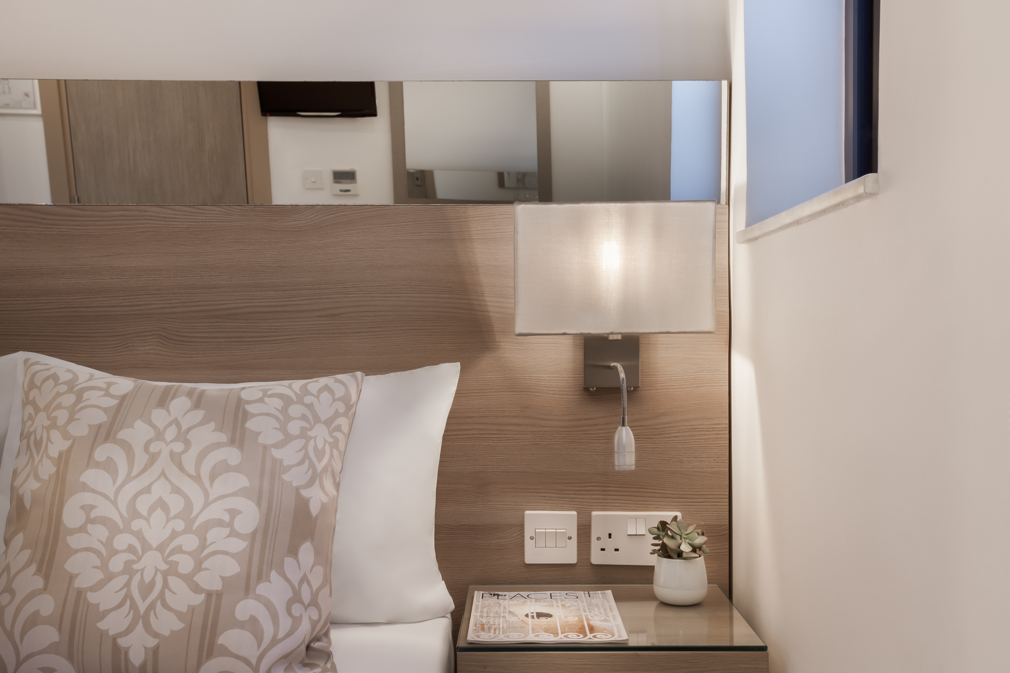 Double or Twin Standard