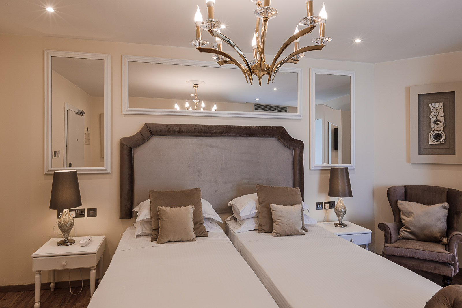 Double or Twin Deluxe Sea View