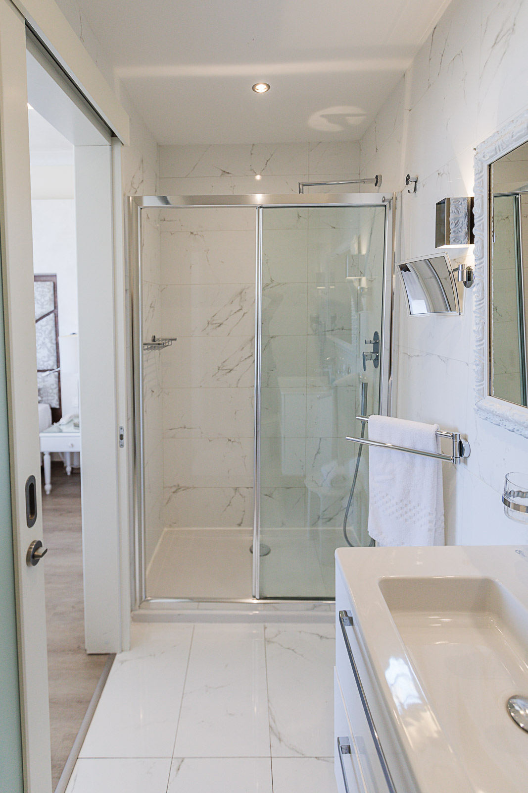 Double or Twin Deluxe Sea View