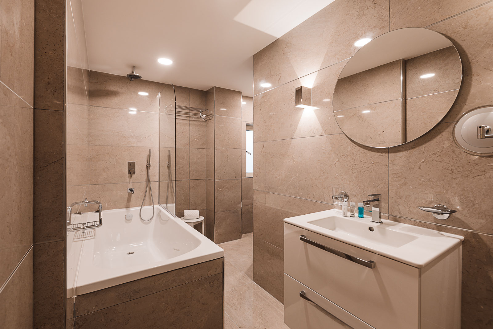 Double or Twin Land View