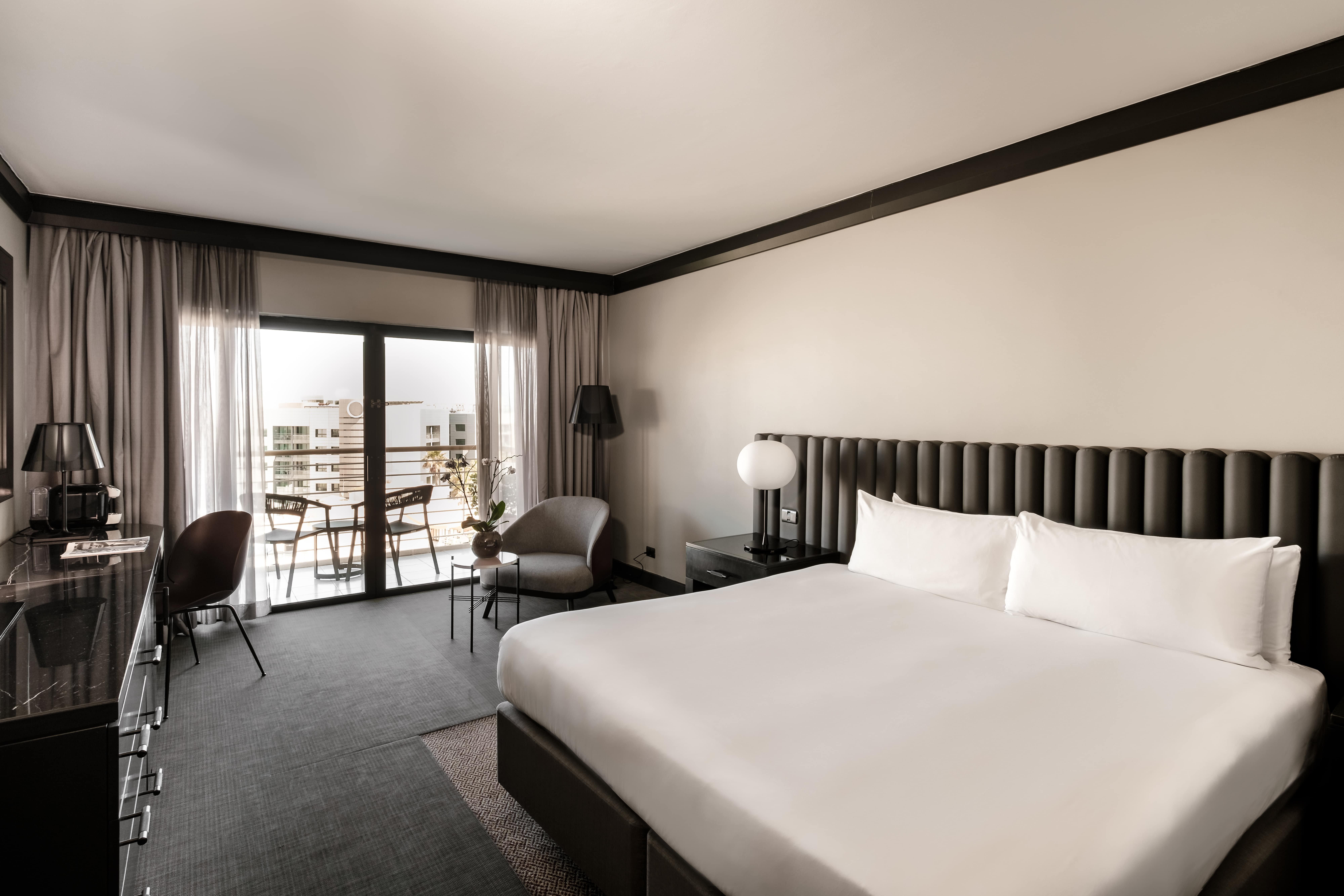 Double King Size Bed