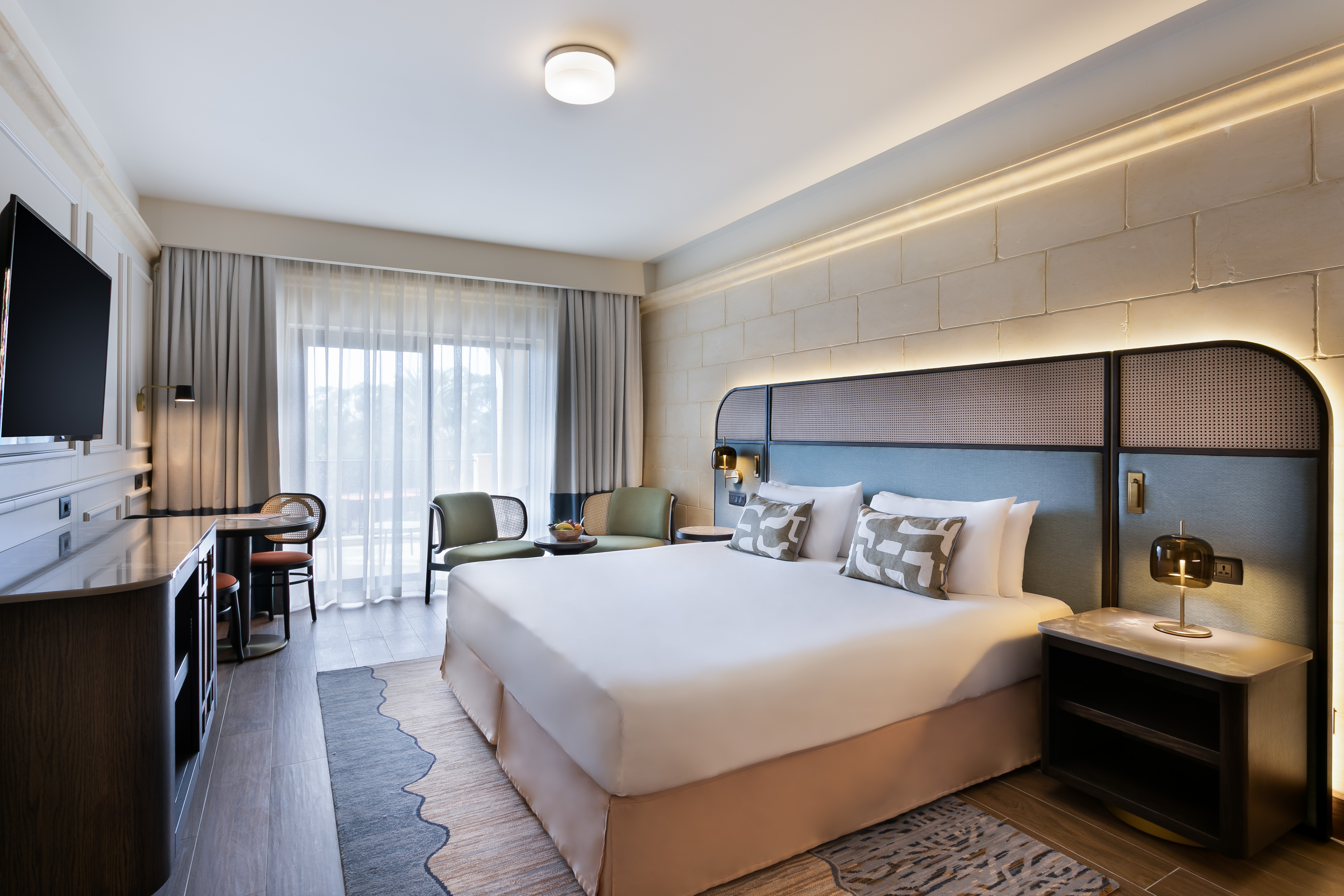 Double or Twin Deluxe