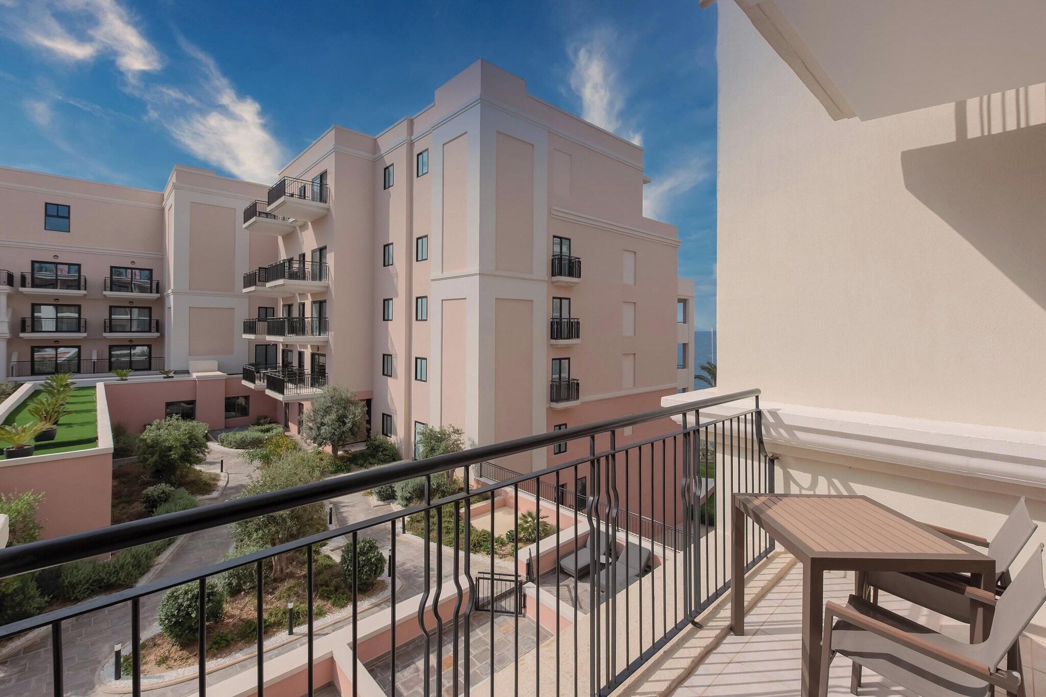 Junior Suite Two Queen Beds