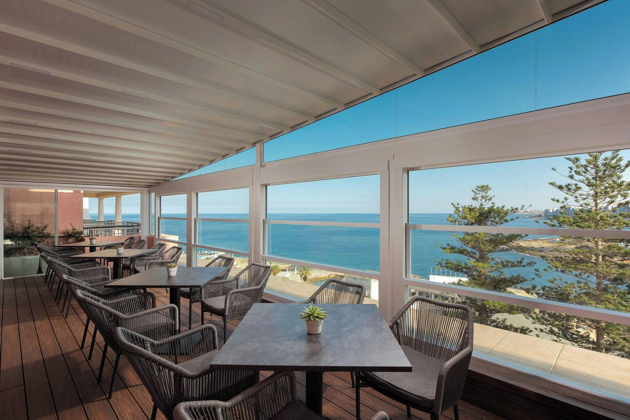 Double Executive King Bed