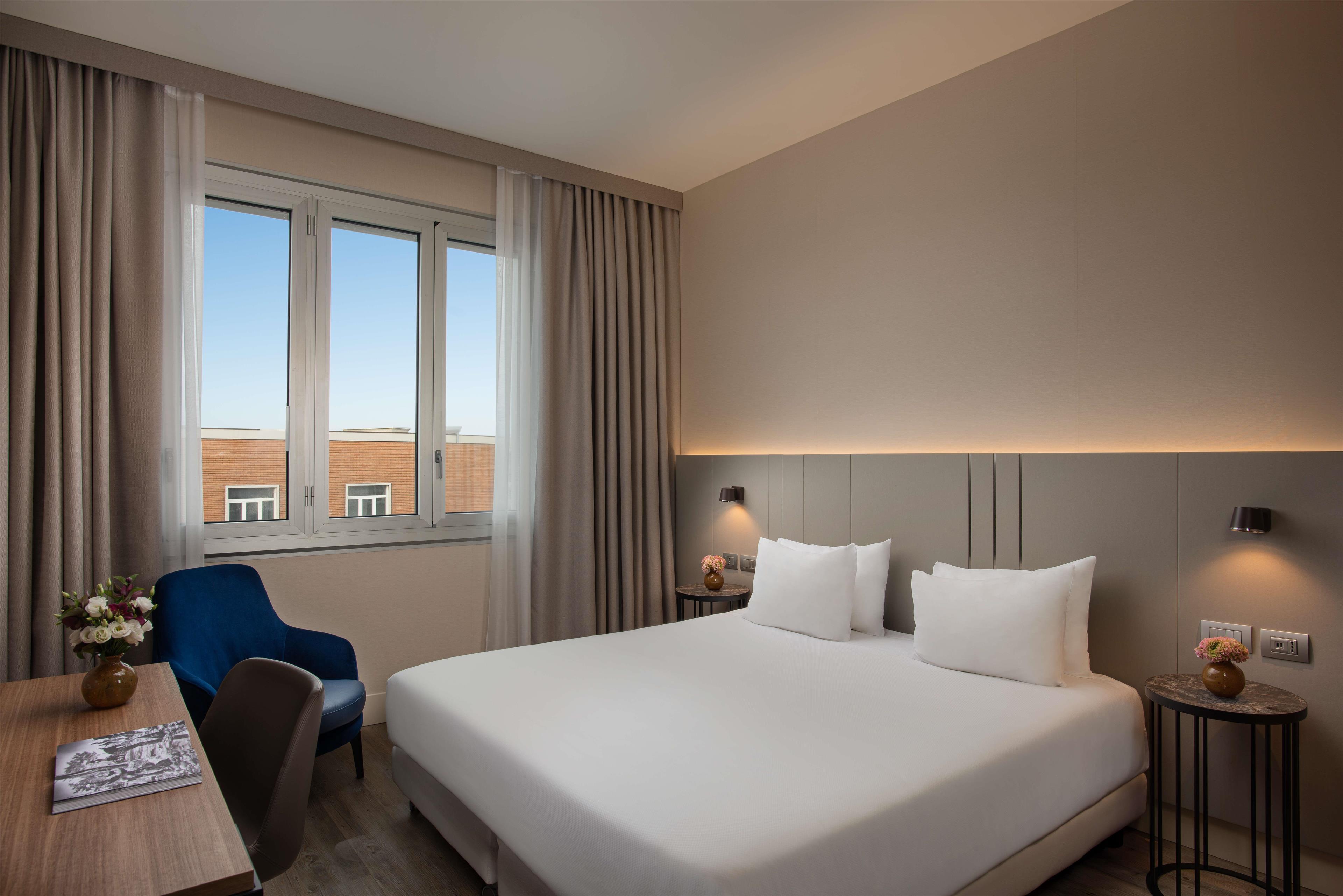 Double Superior with Views