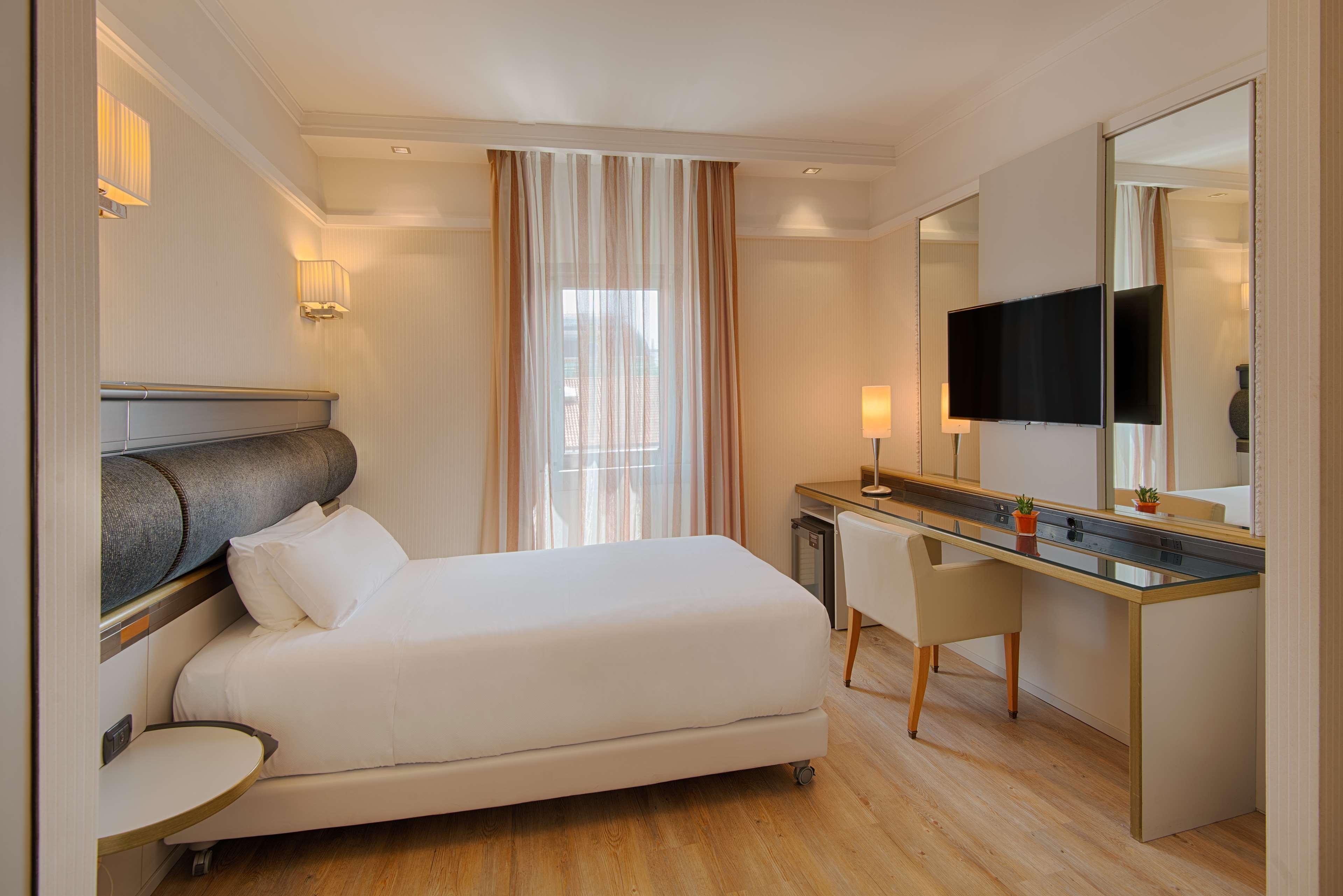 Family Room Connecting Room